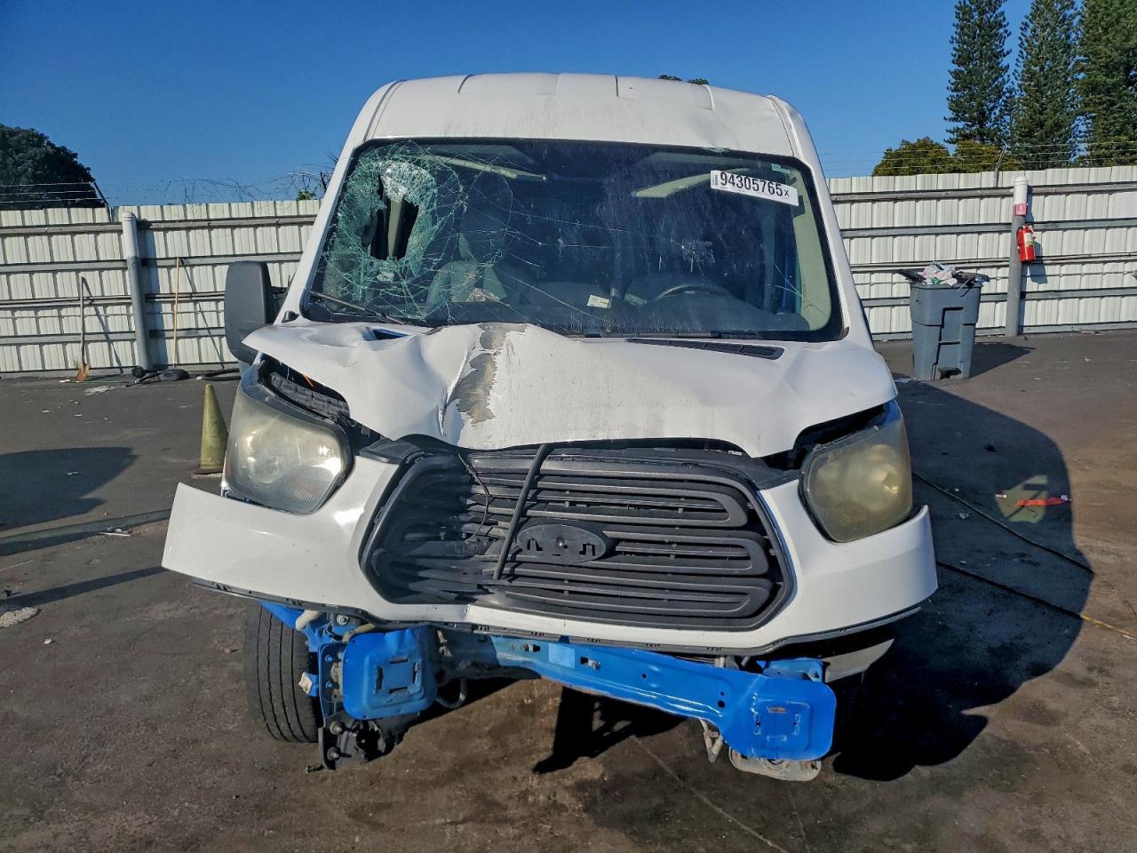2015 Ford Transit T-250 - Фото 5