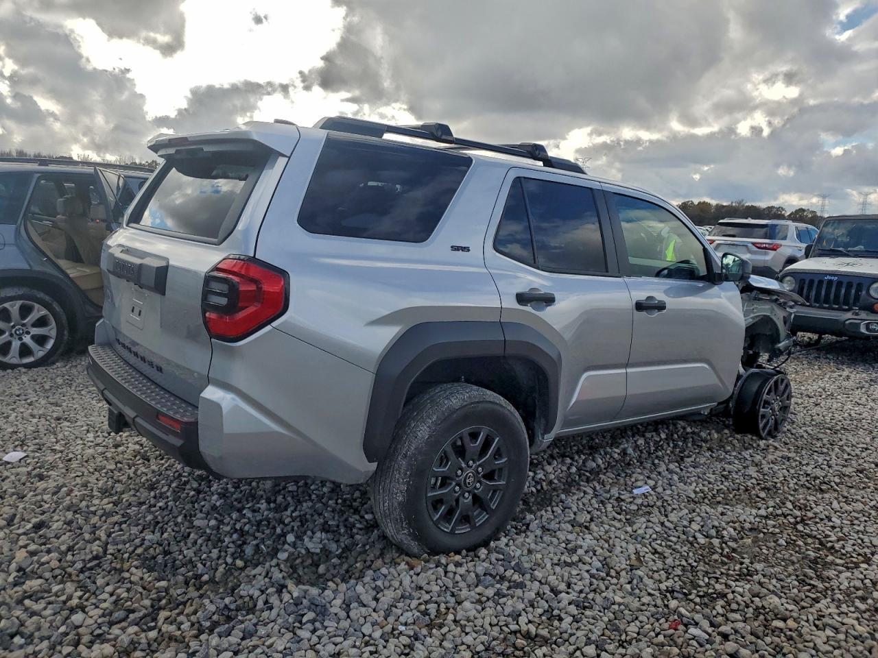2025 Toyota 4Runner Sr5 - Фото 3
