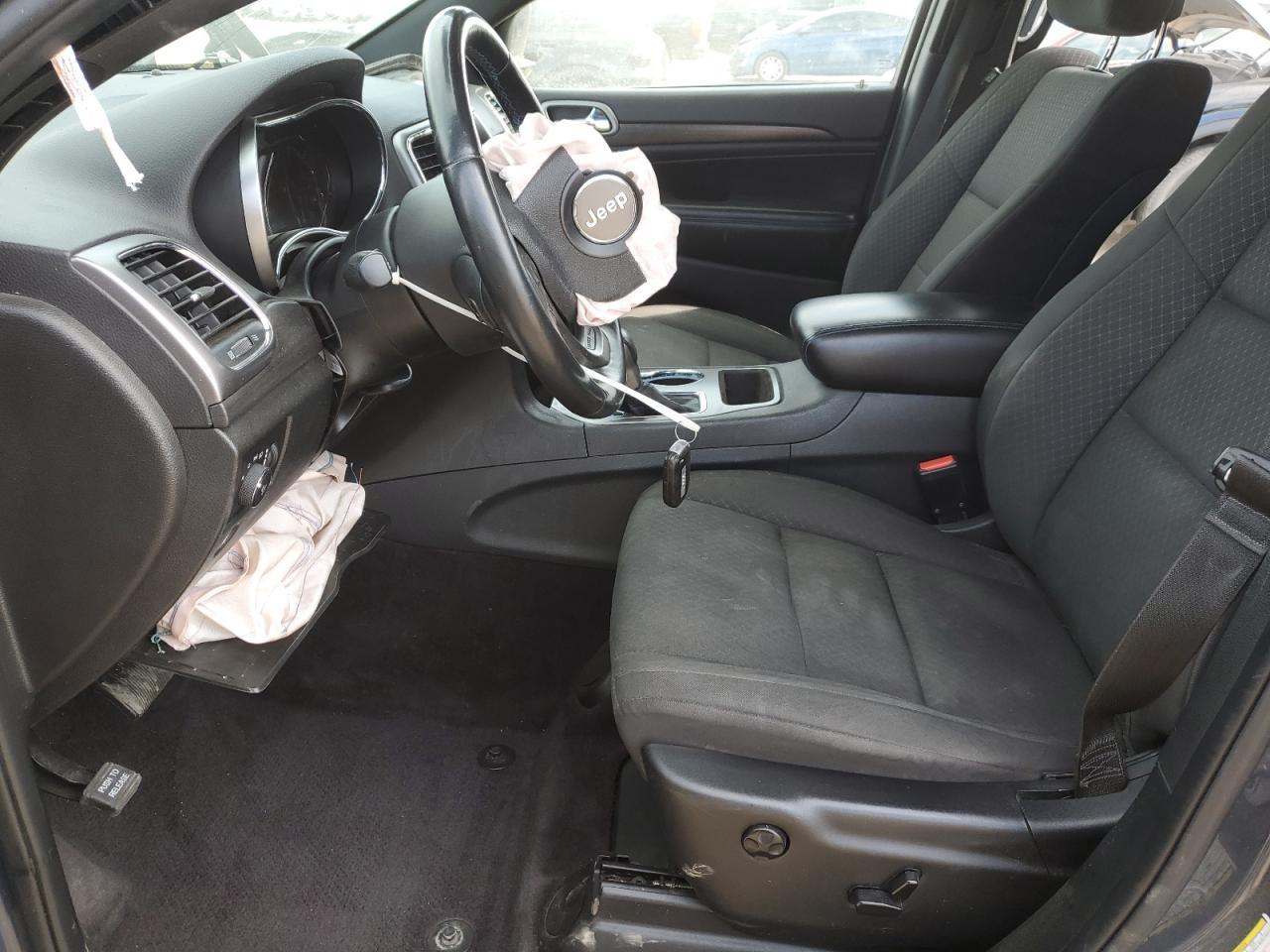 2018 Jeep Grand Cherokee Laredo - Image 7