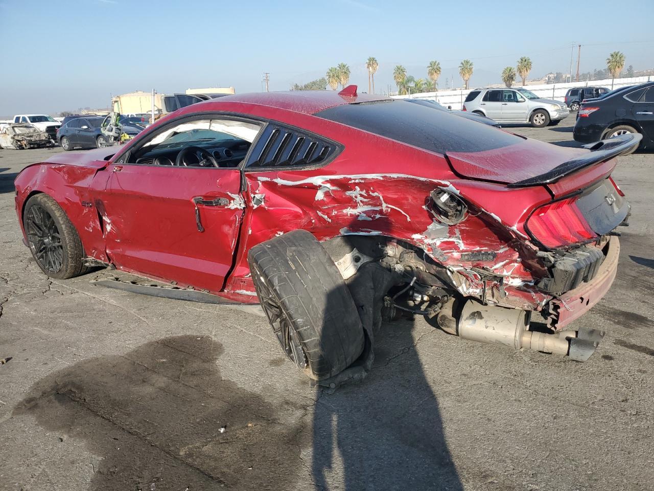 2022 Ford Mustang Gt - Фото 2