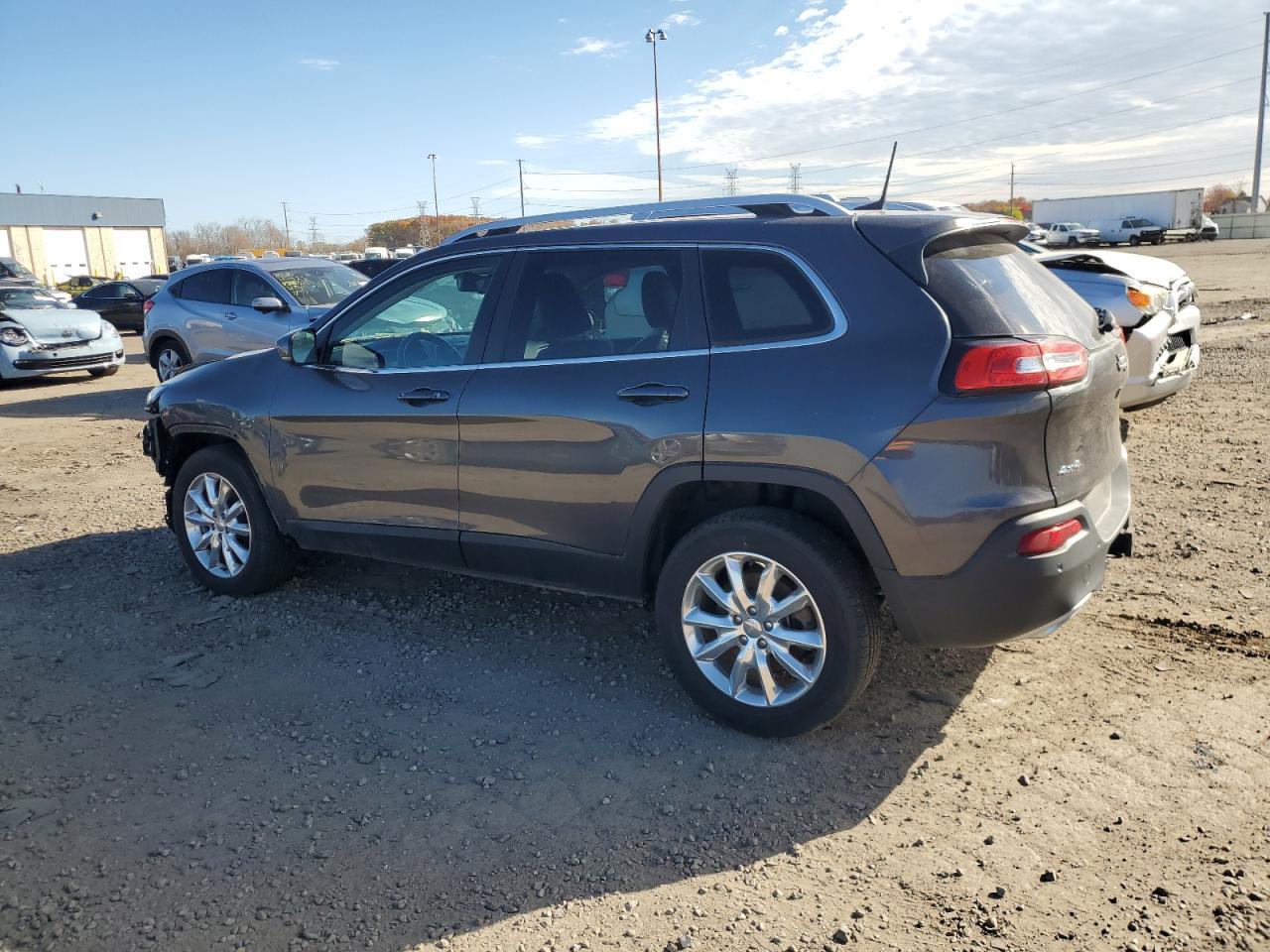 2016 Jeep Cherokee Limited - Фото 2