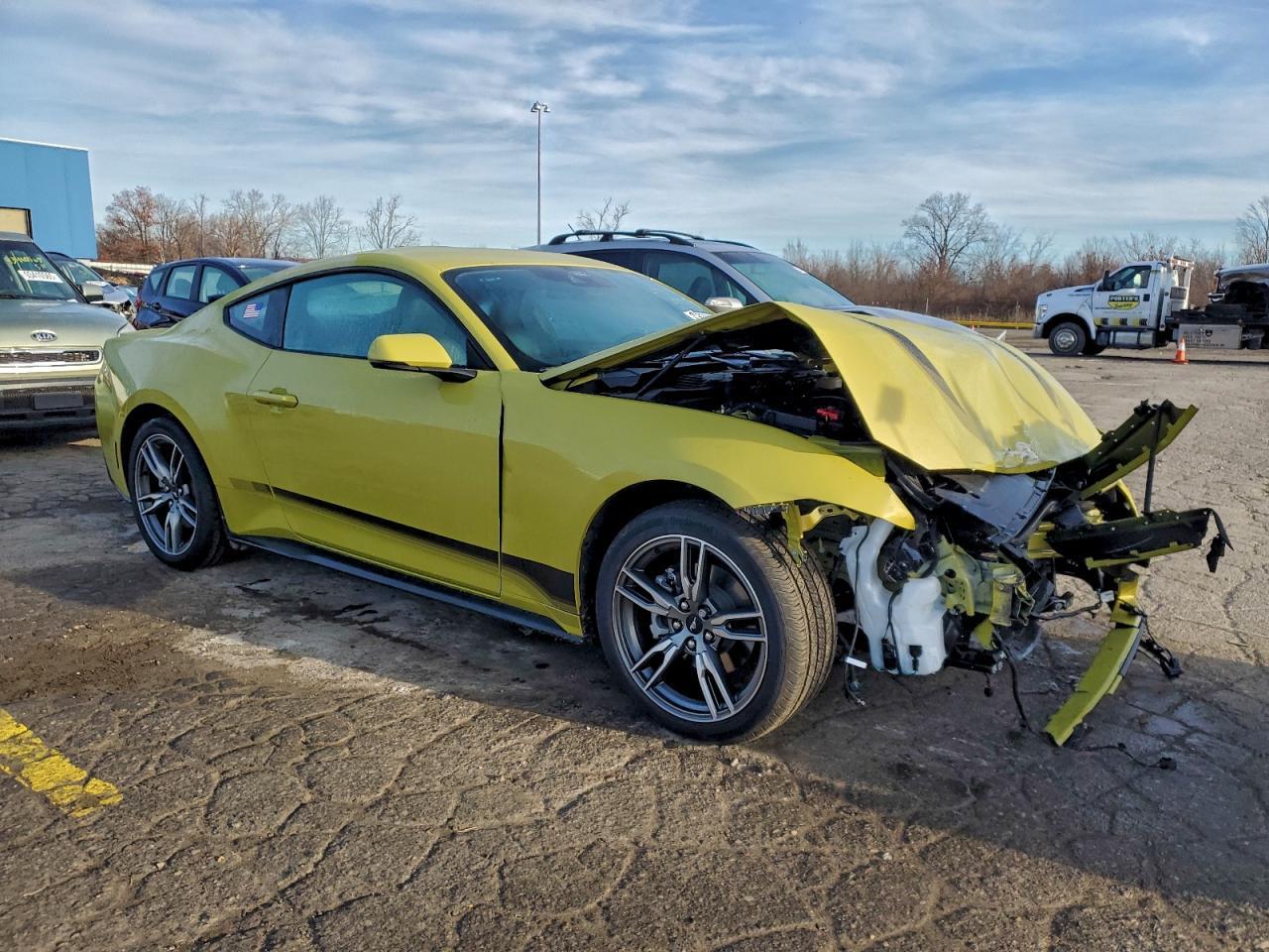 2025 Ford Mustang - Image 4