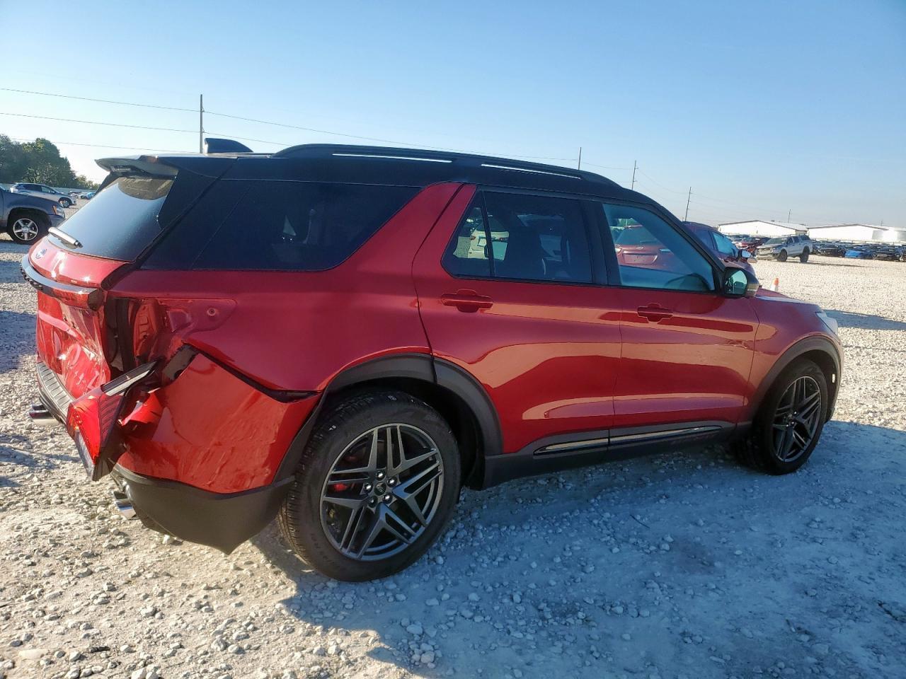 2025 Ford Explorer St - Фото 3