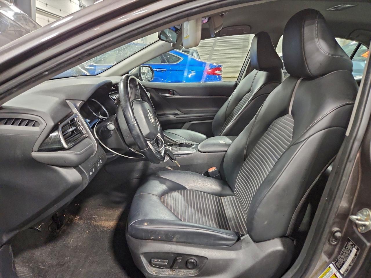 2020 Toyota Camry Se - Image 7