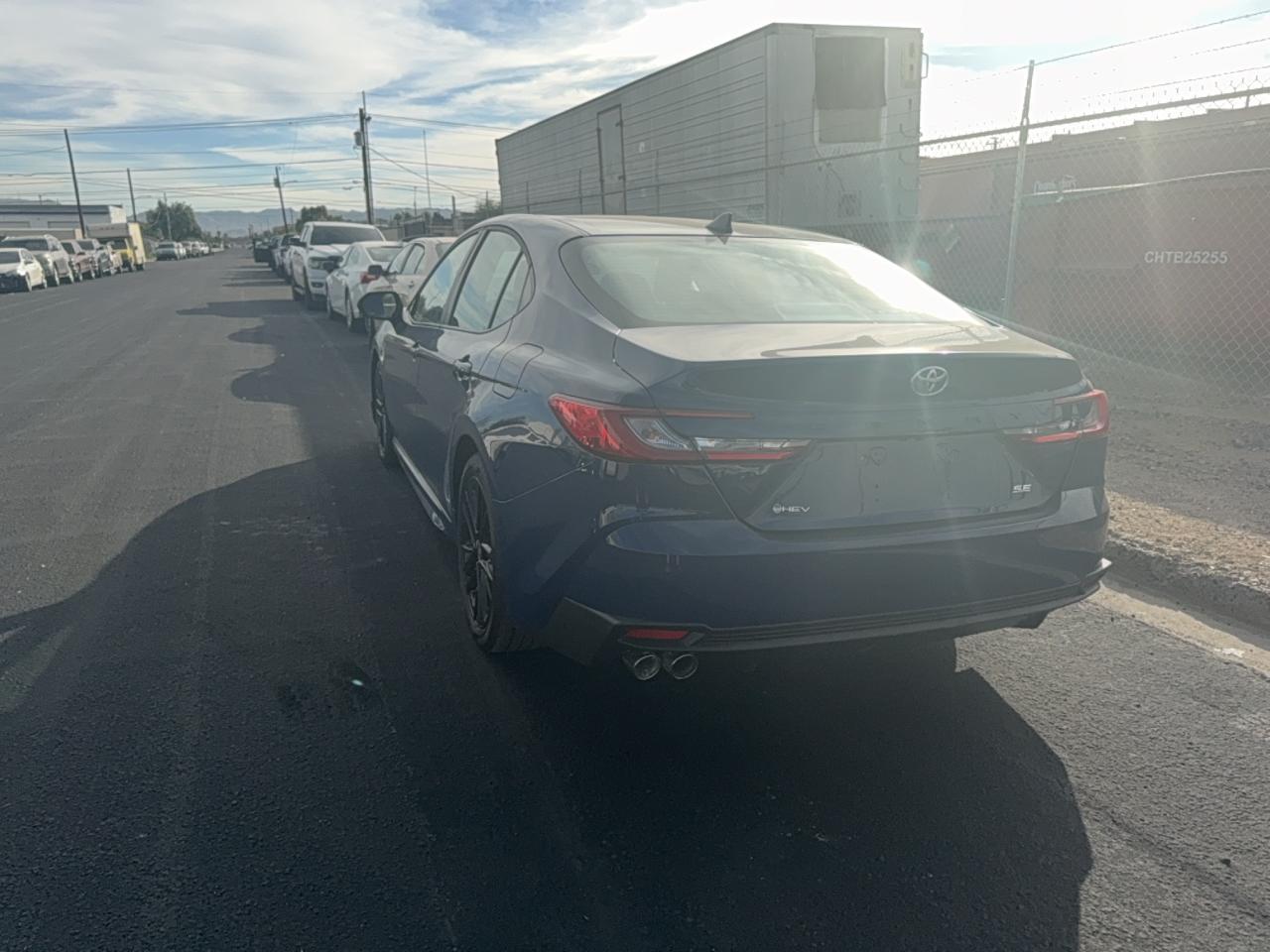 2025 Toyota Camry Xse - Фото 3