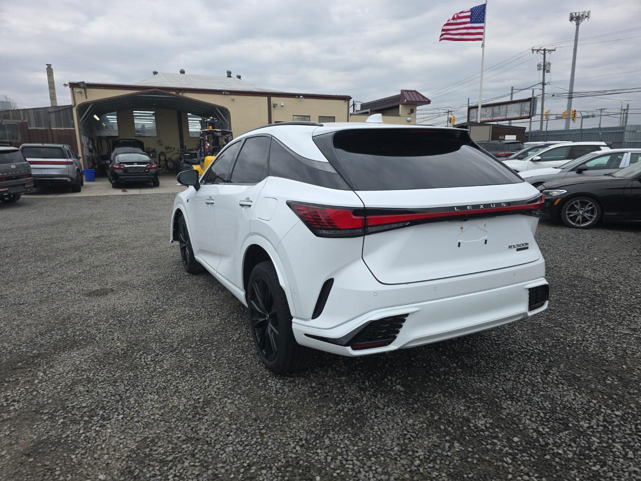 2024 Lexus Rx 500H F Sport - Фото 2