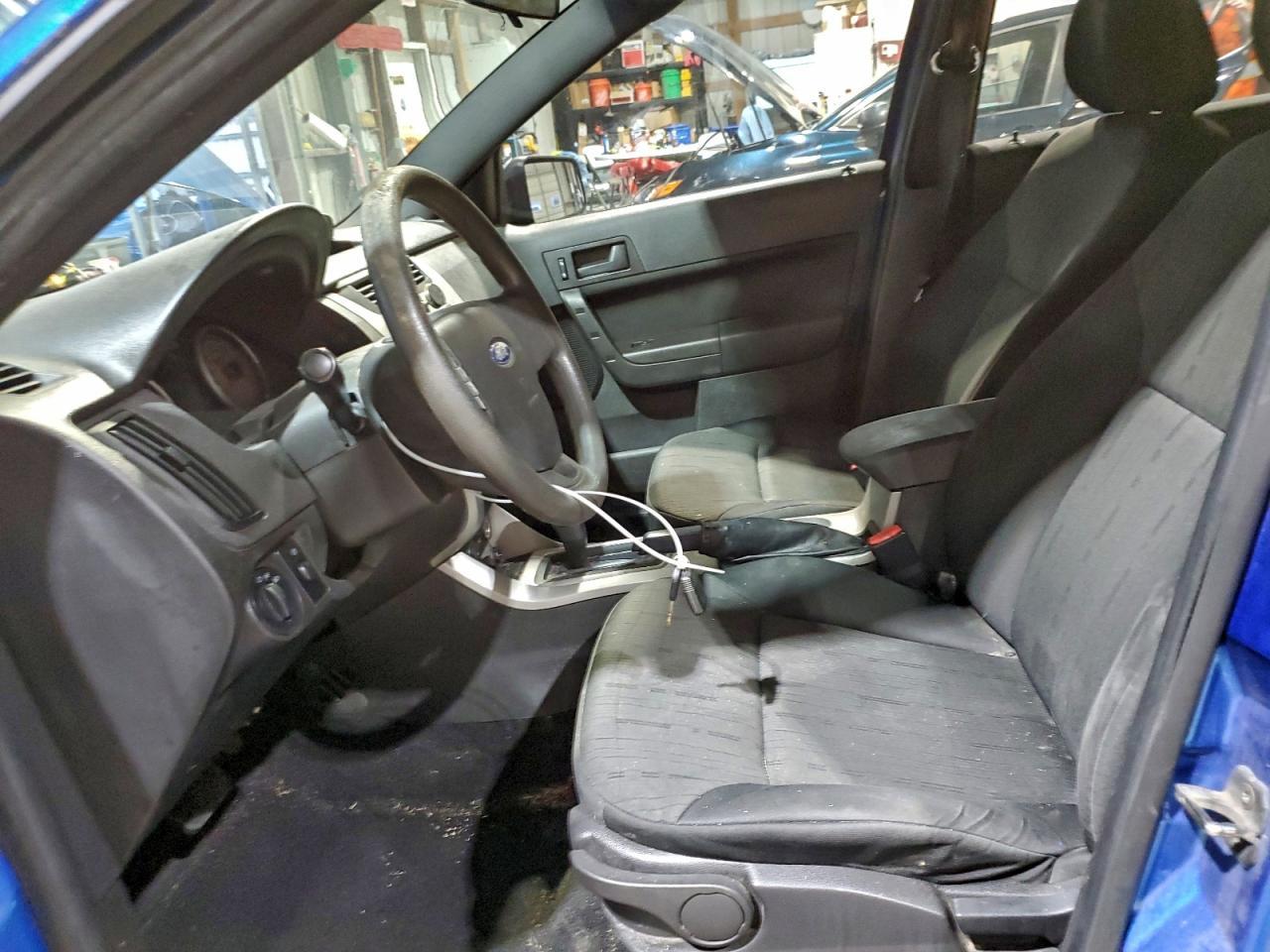 2010 Ford Focus Se - Фото 7
