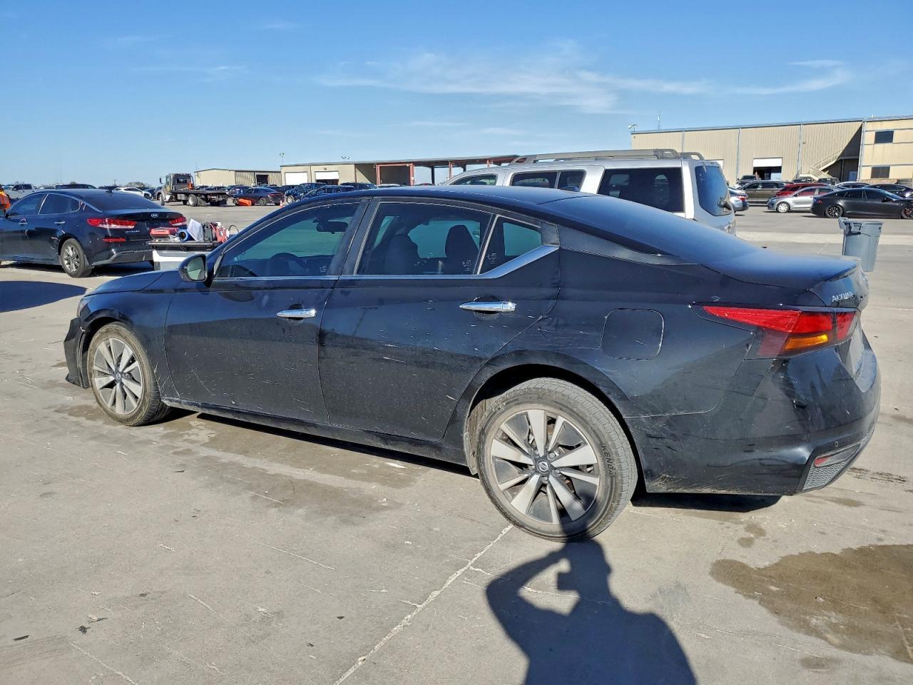 2022 Nissan Altima Sv - Фото 2