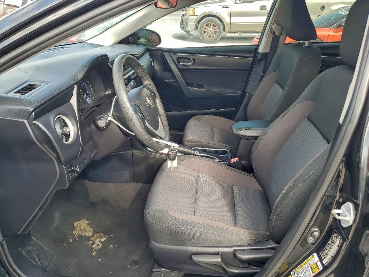 2019 Toyota Corolla L - Фото 7