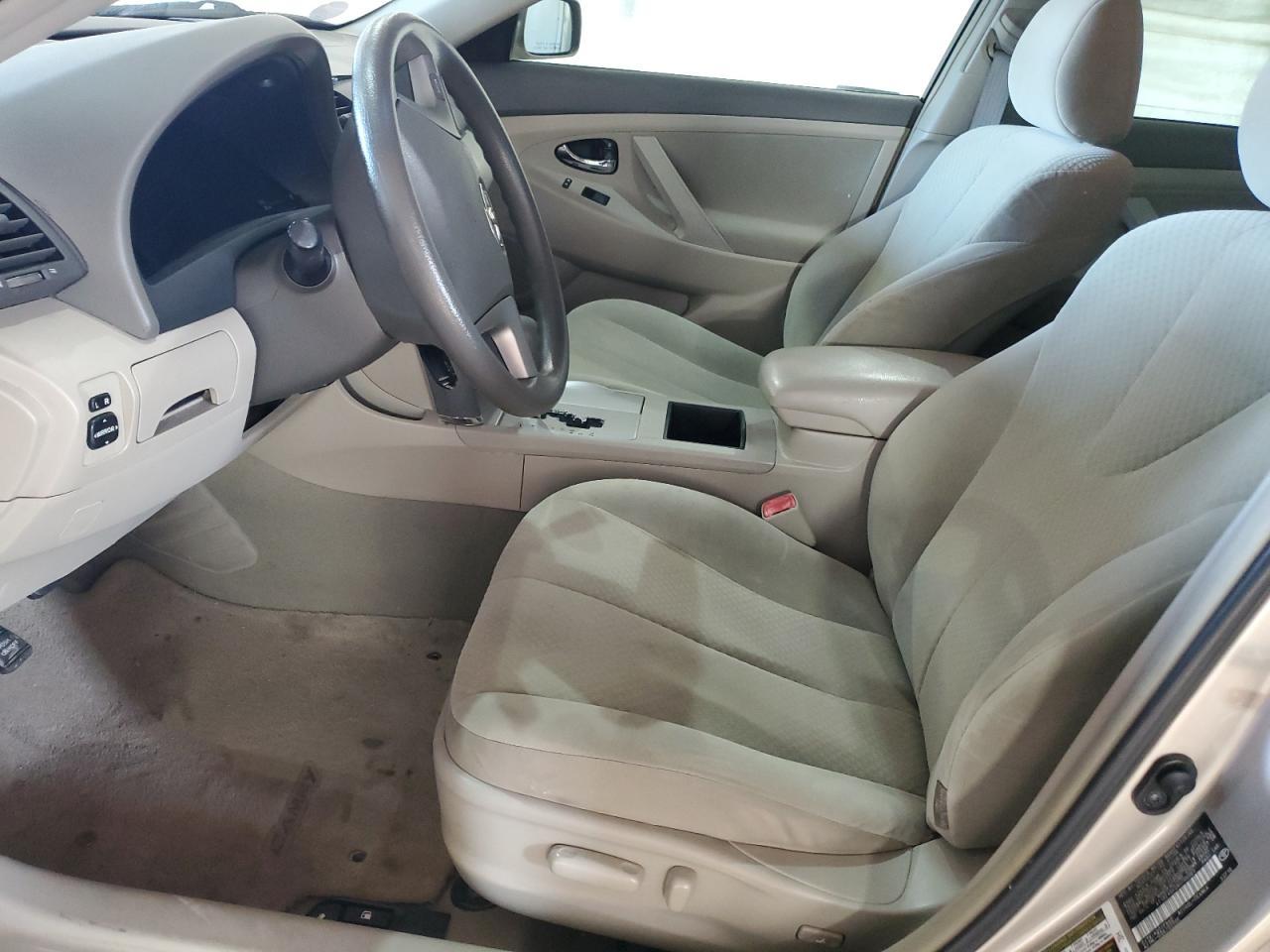 2008 Toyota Camry - Image 7