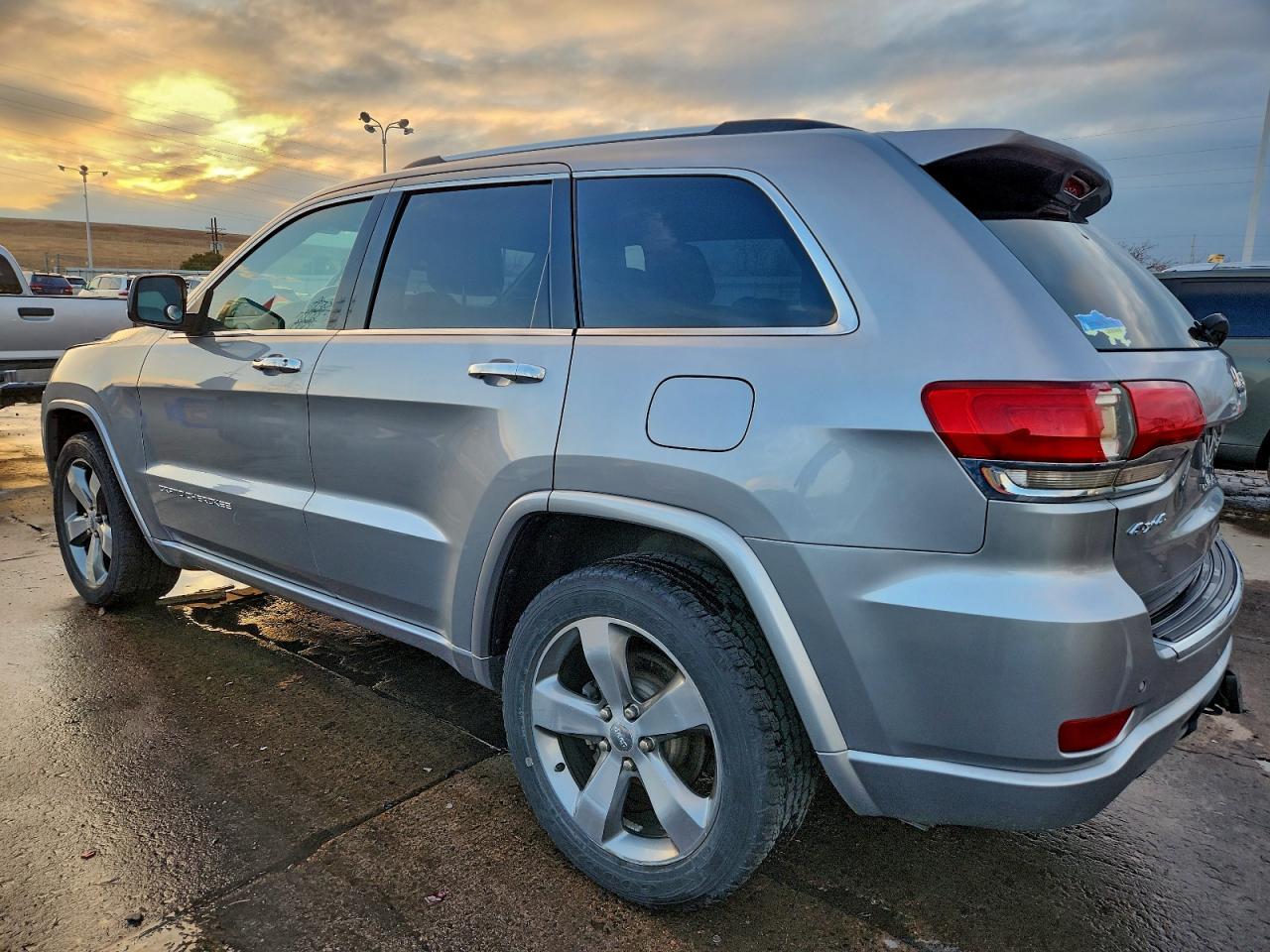 2014 Jeep Grand Cherokee Overland - Фото 2