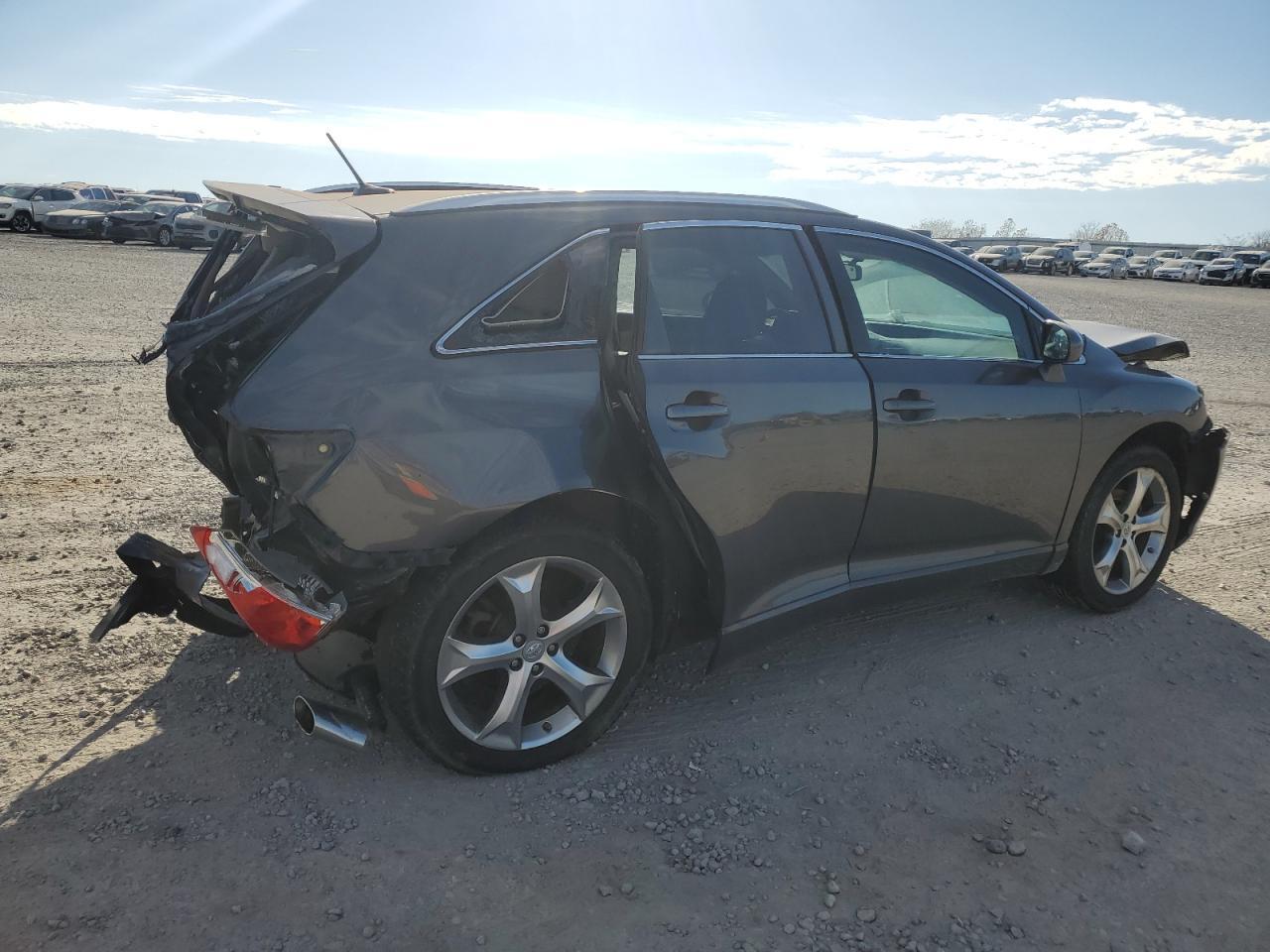 2011 Toyota Venza - Фото 3