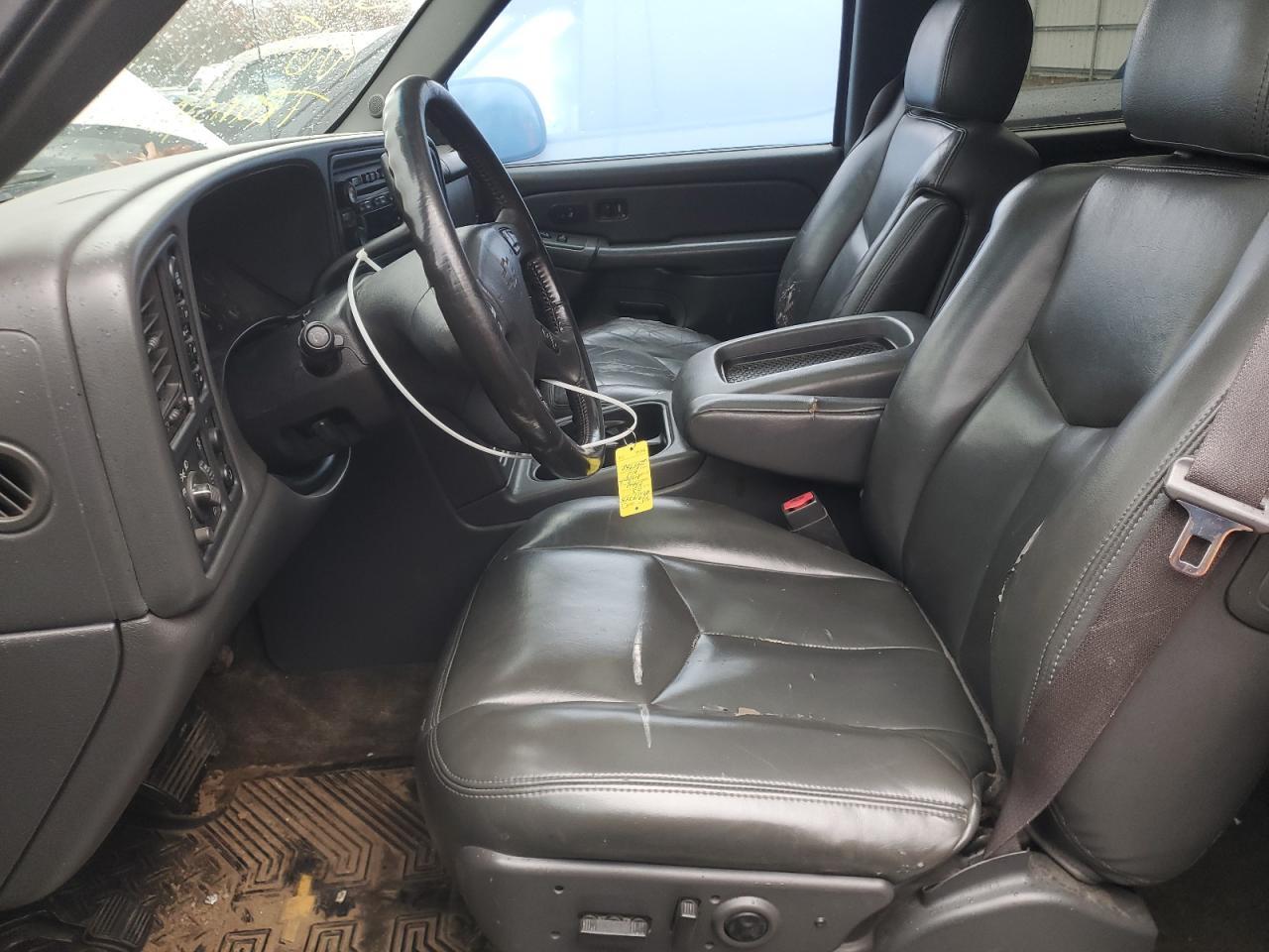 2003 Chevrolet Avalanche K1500 - Image 7