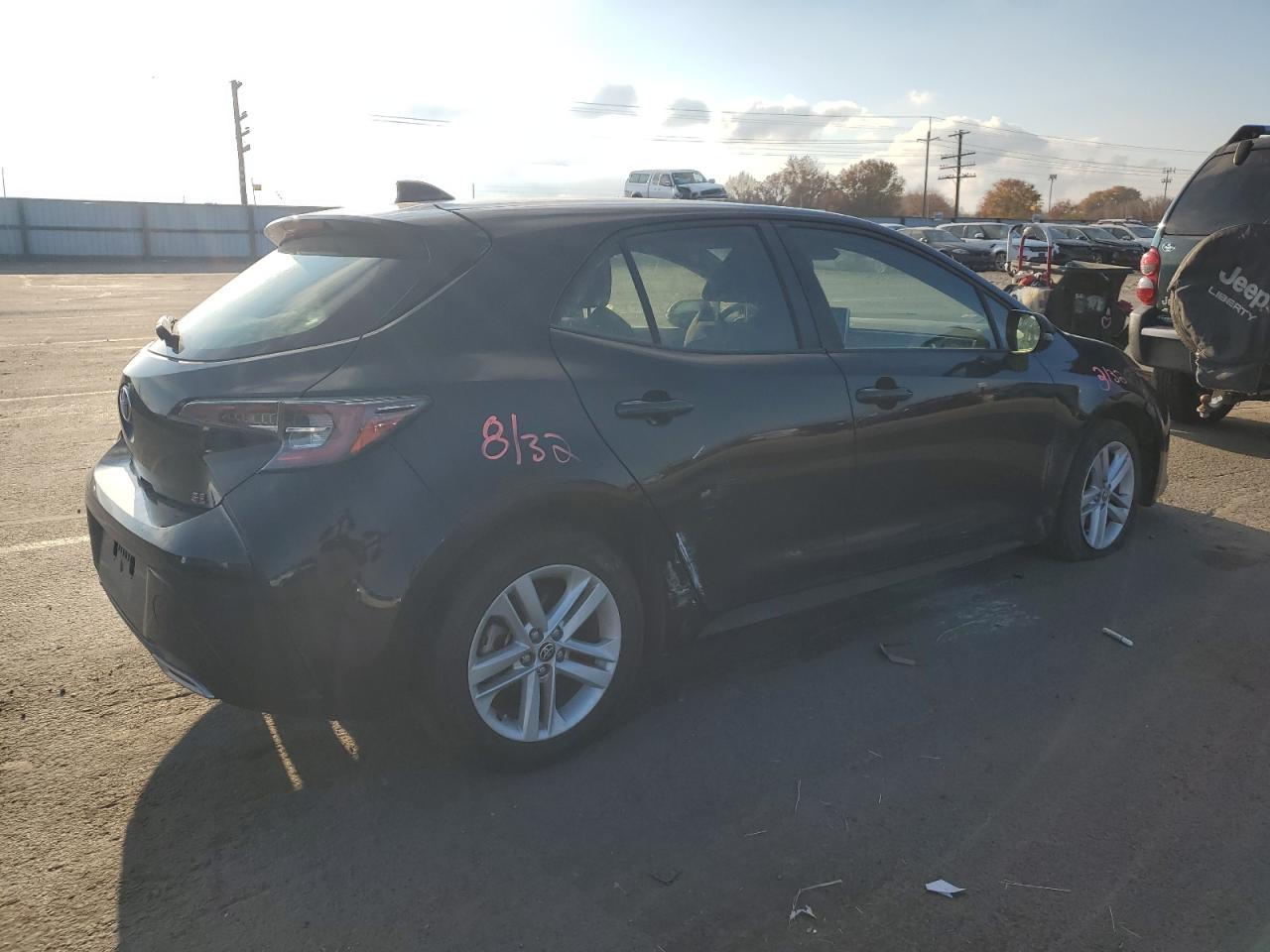 2020 Toyota Corolla Se - Image 3