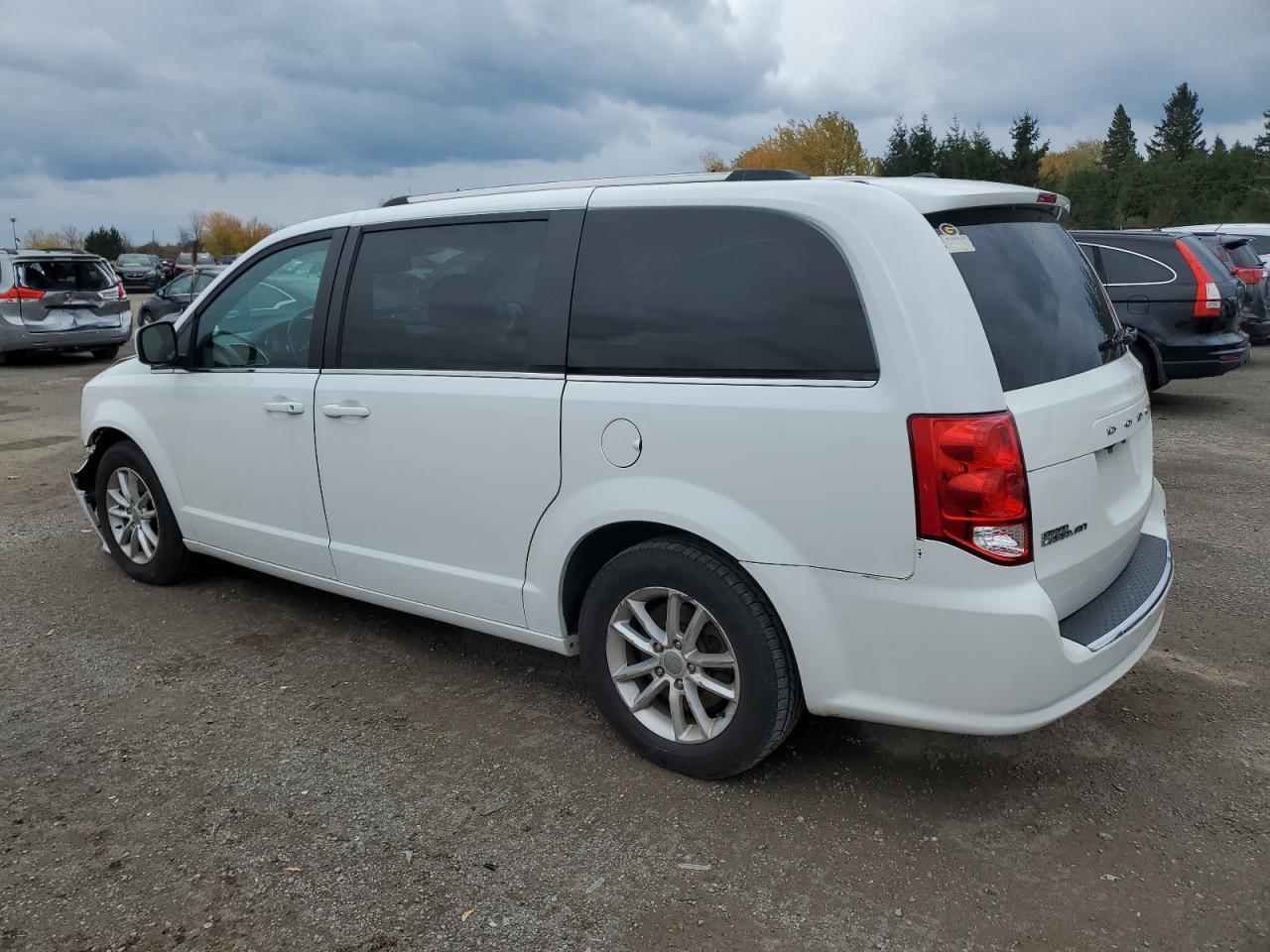 2020 Dodge Grand Caravan Sxt - Image 2