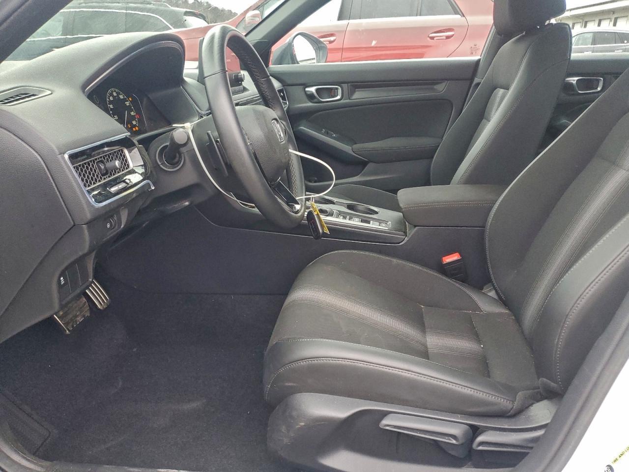 2025 Honda Civic Sport - Фото 7