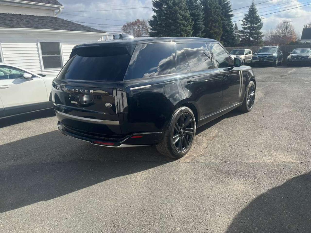 2023 Land Rover Range Rover Se - Фото 3