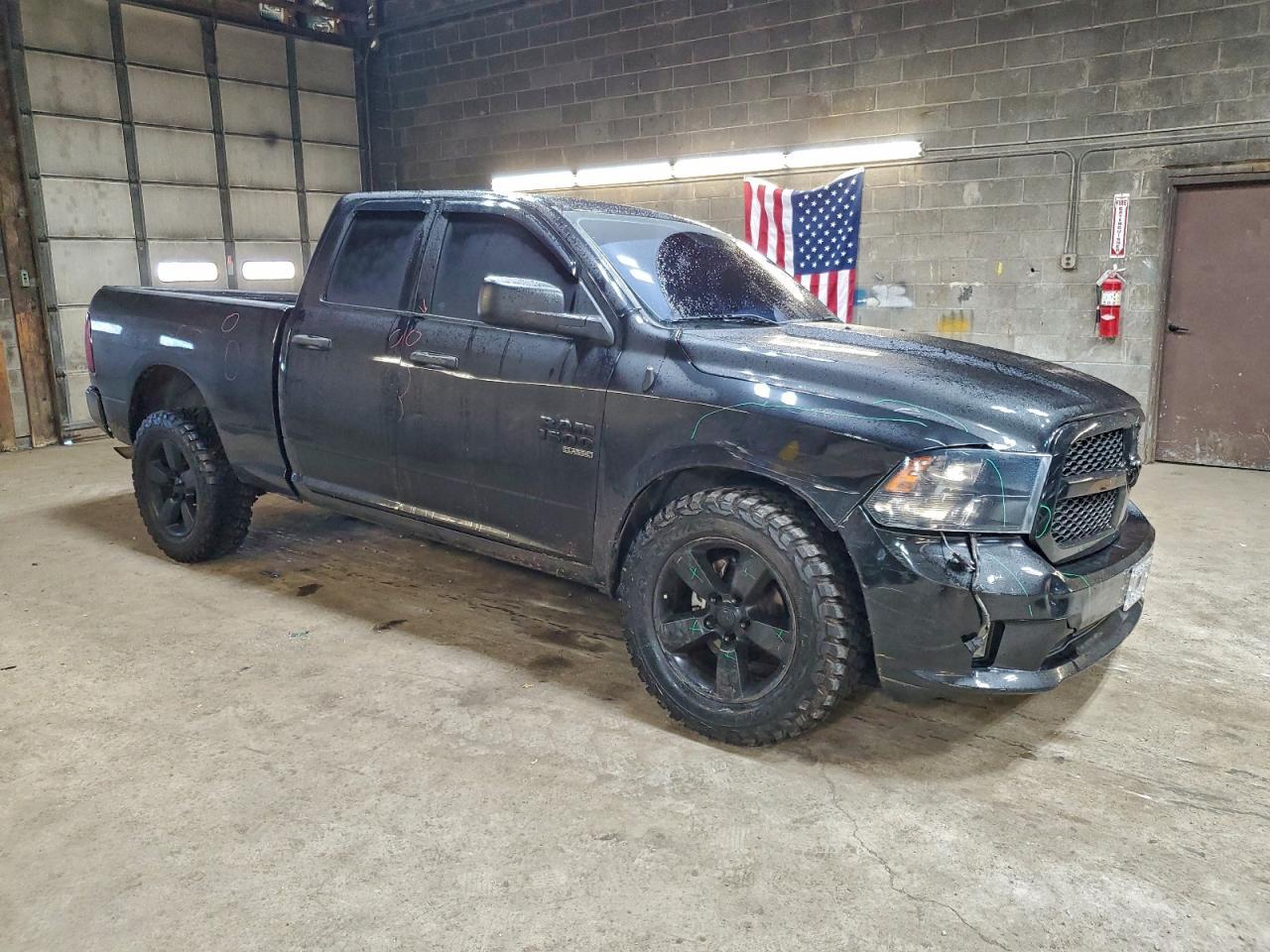 2019 Ram 1500 Classic Tradesman - Image 4
