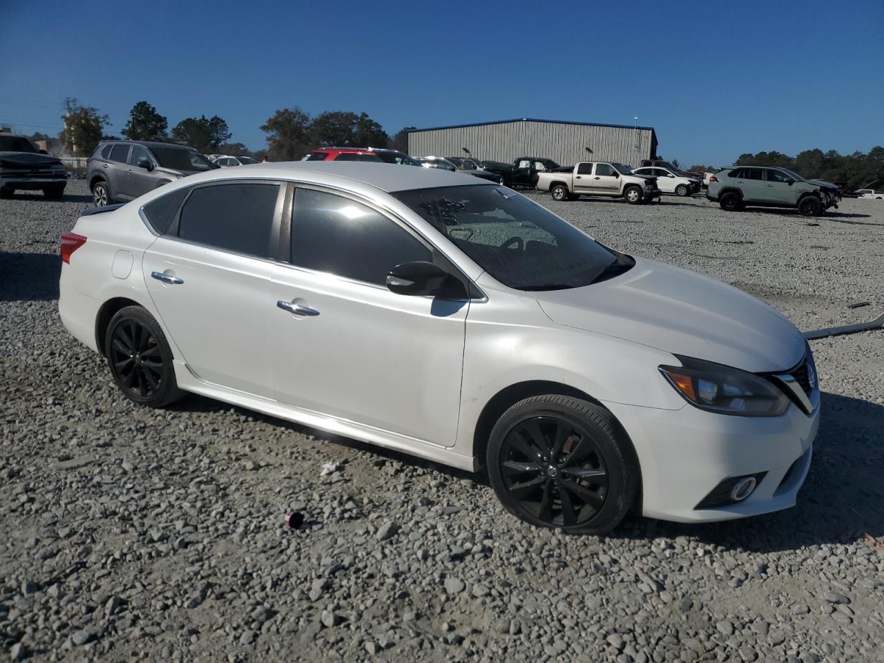 2017 Nissan Sentra S - Фото 4