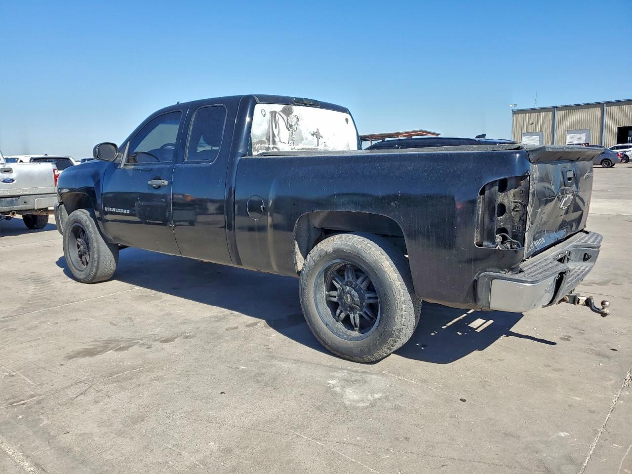 2009 Chevrolet Silverado C1500 - Фото 2