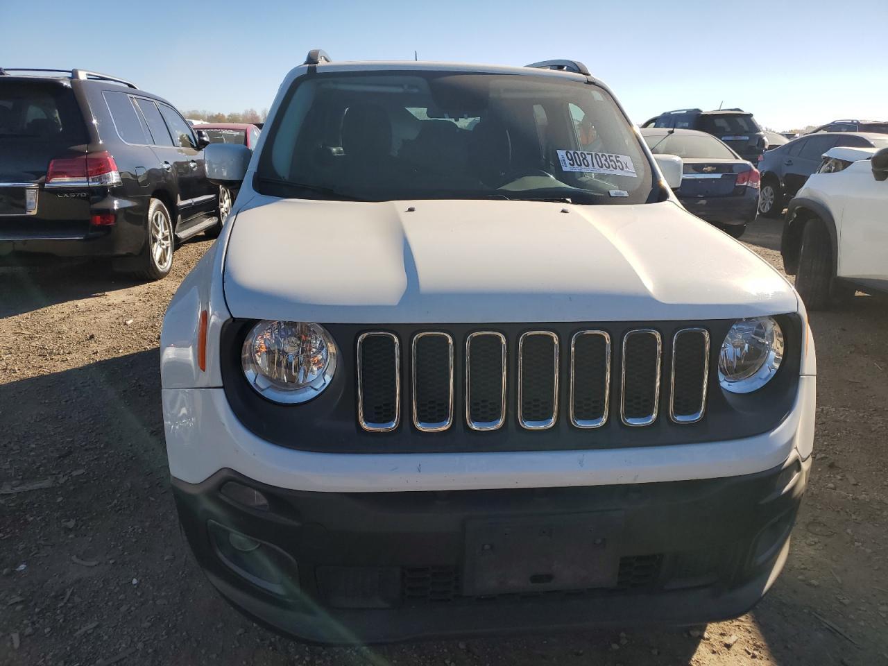 2017 Jeep Renegade Latitude - Image 5