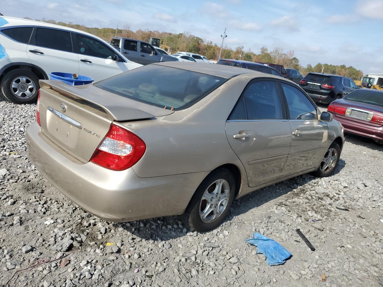 2002 Toyota Camry Le - Image 3