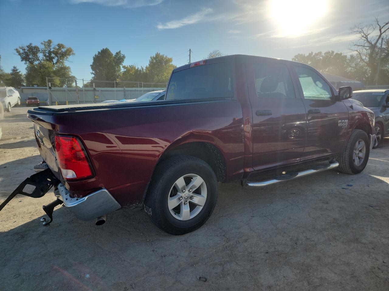 2019 Ram 1500 Classic Tradesman - Image 3
