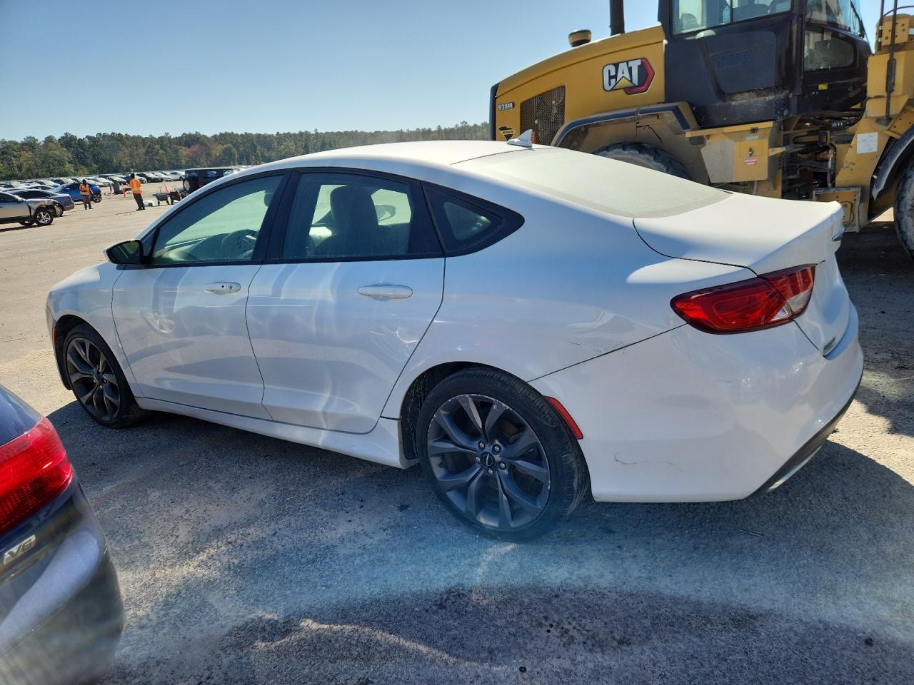 2016 Chrysler 200 S - Image 2