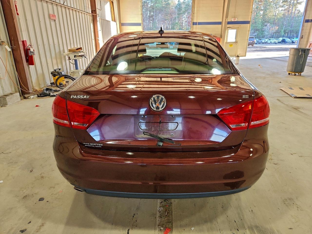 2013 Volkswagen Passat Se - Image 6