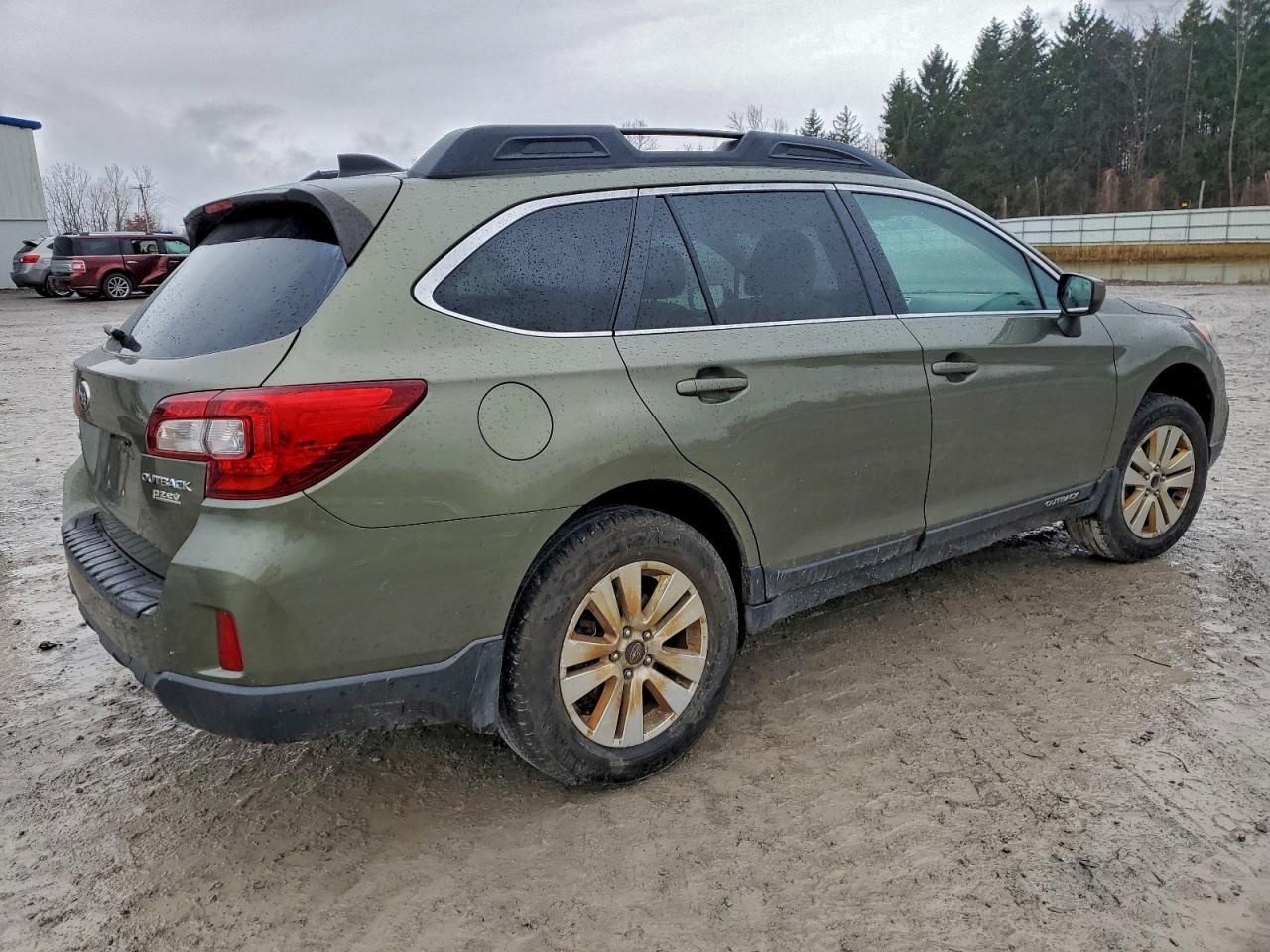 2016 Subaru Outback 2.5I Premium - Image 3
