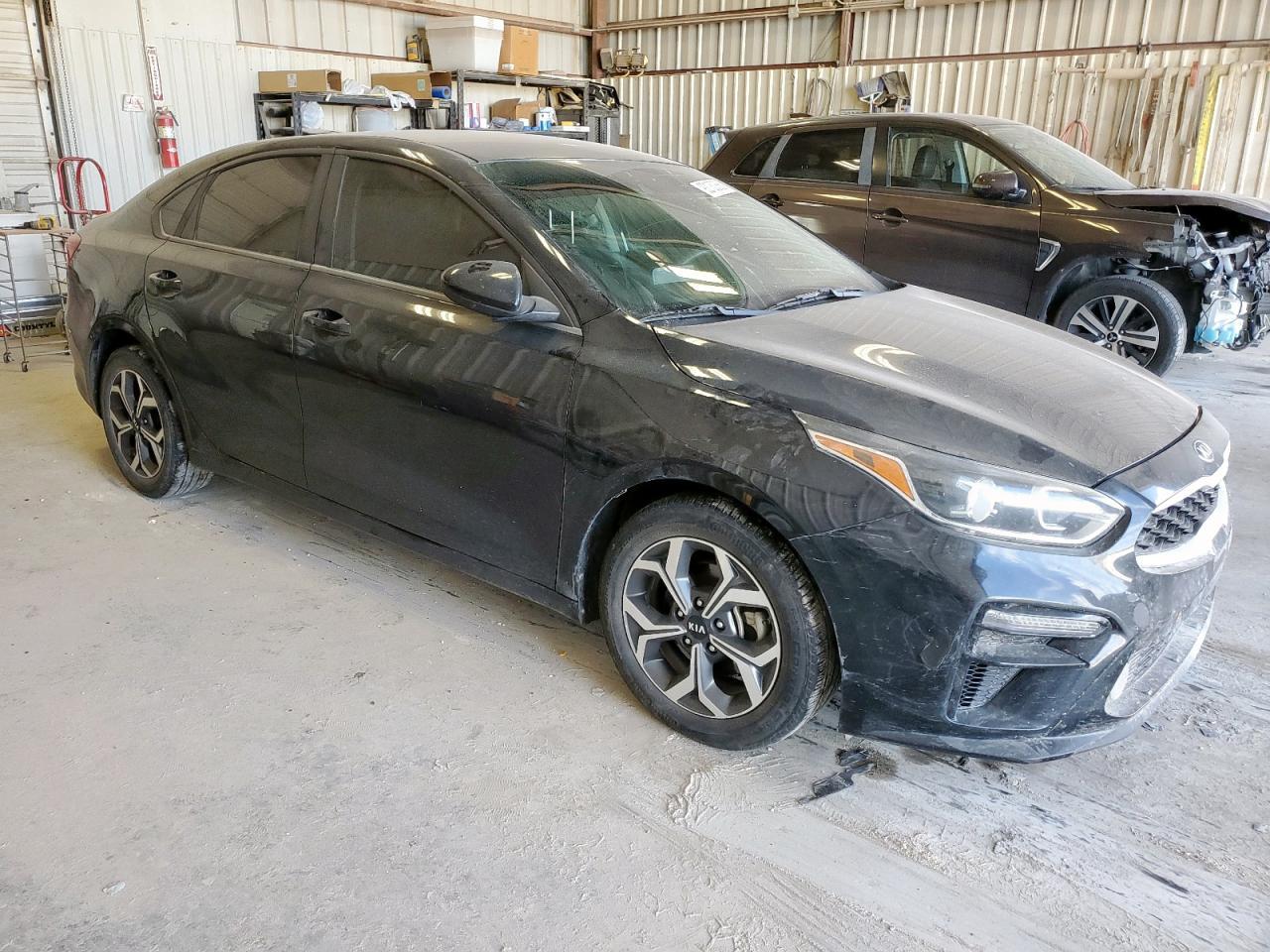 2019 Kia Forte Fe - Фото 4