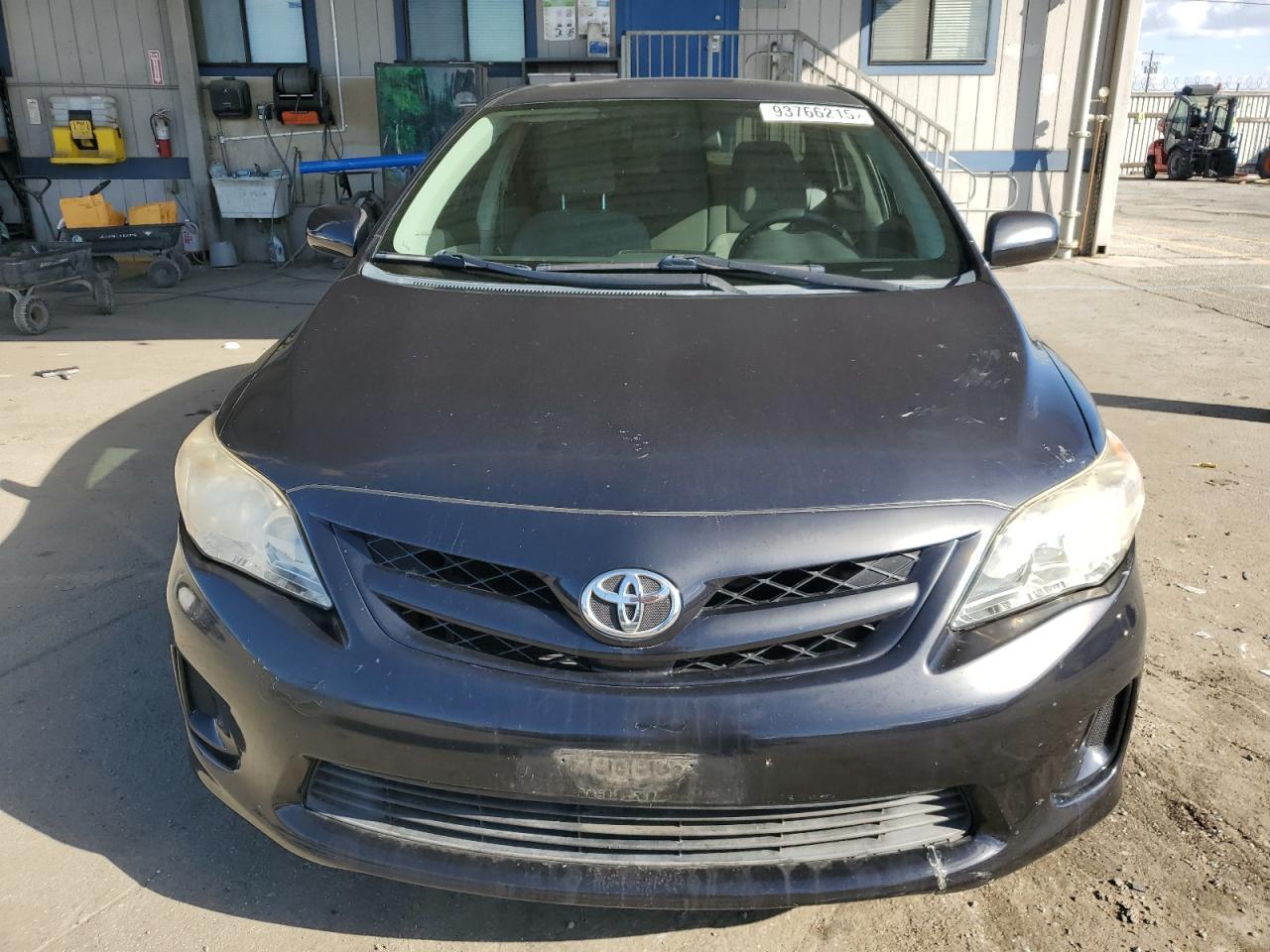 2011 Toyota Corolla Base - Image 5