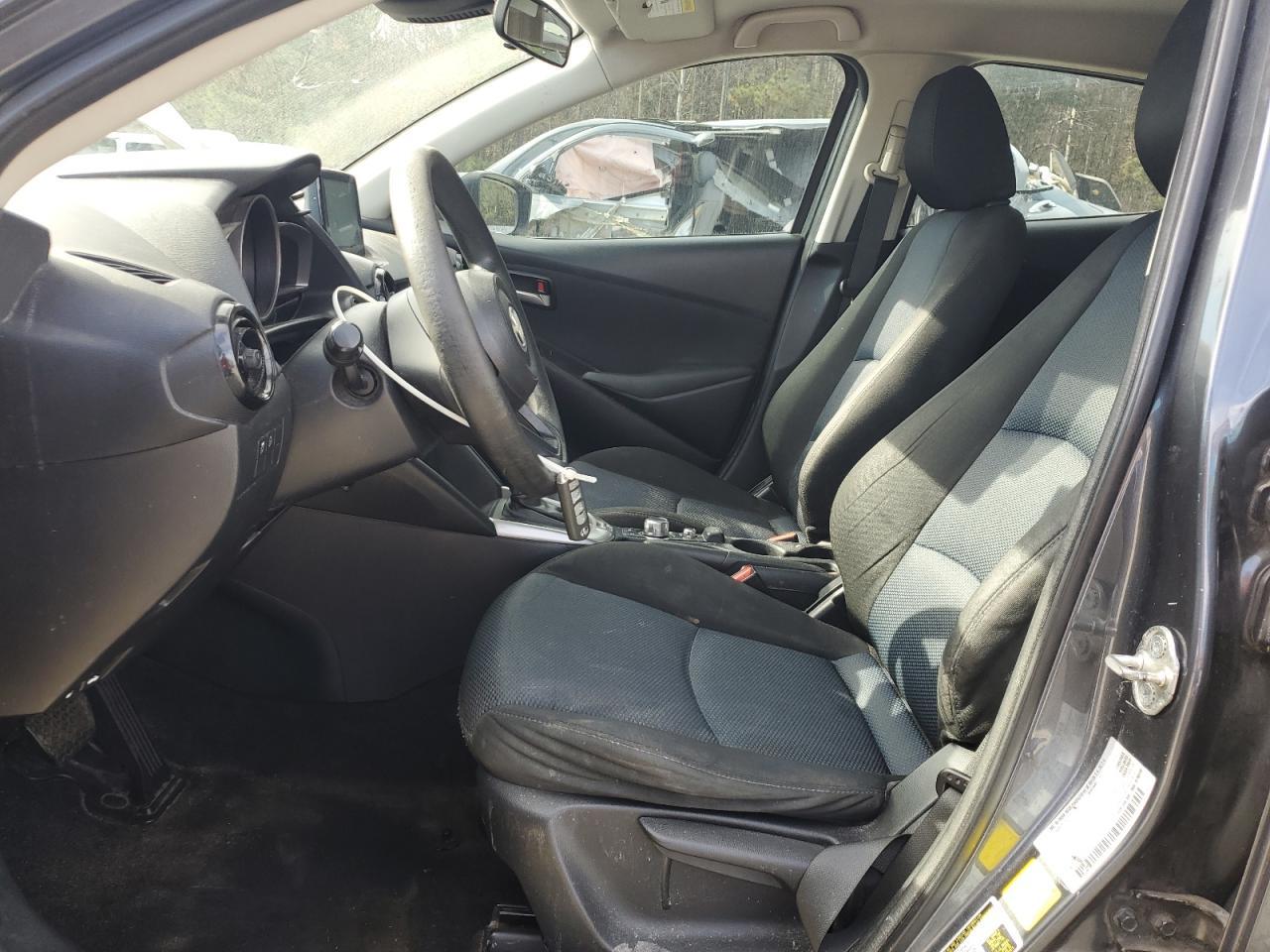 2019 Toyota Yaris L - Фото 7