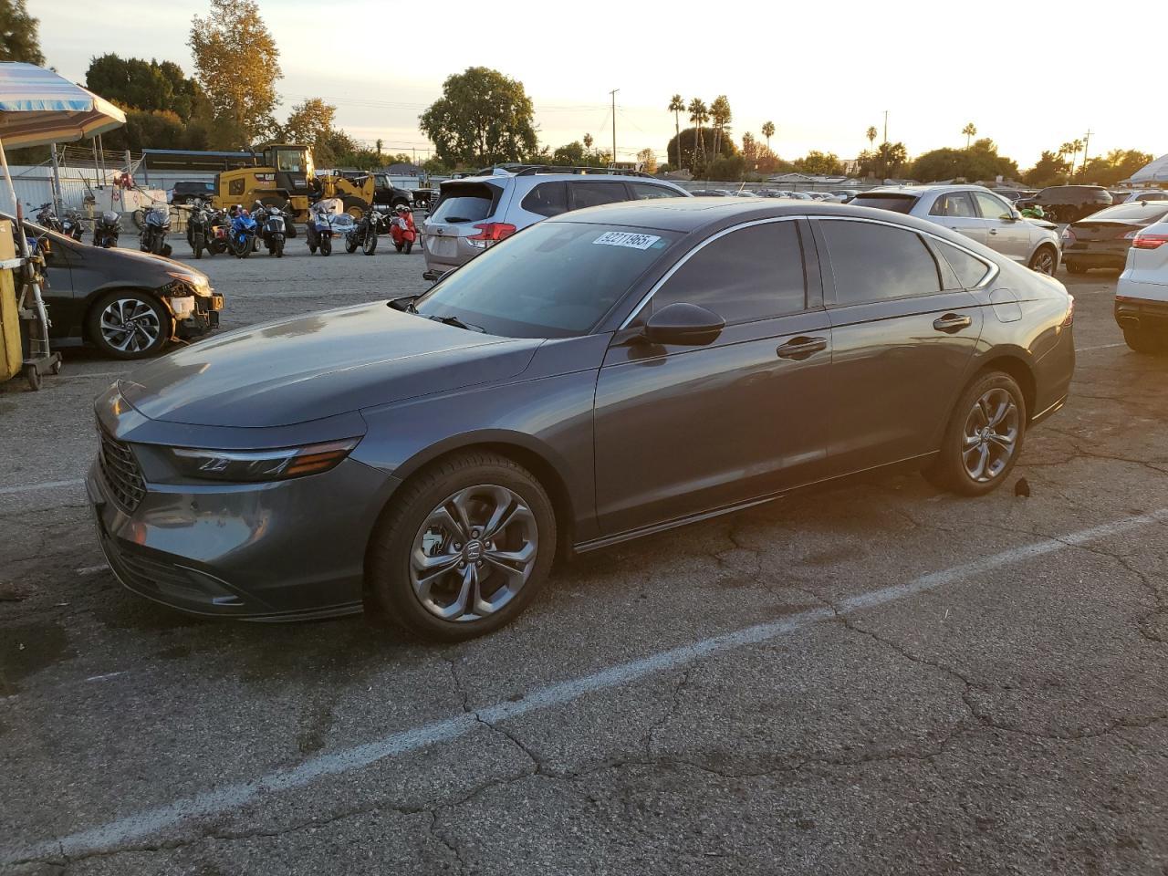 2023 Honda 100