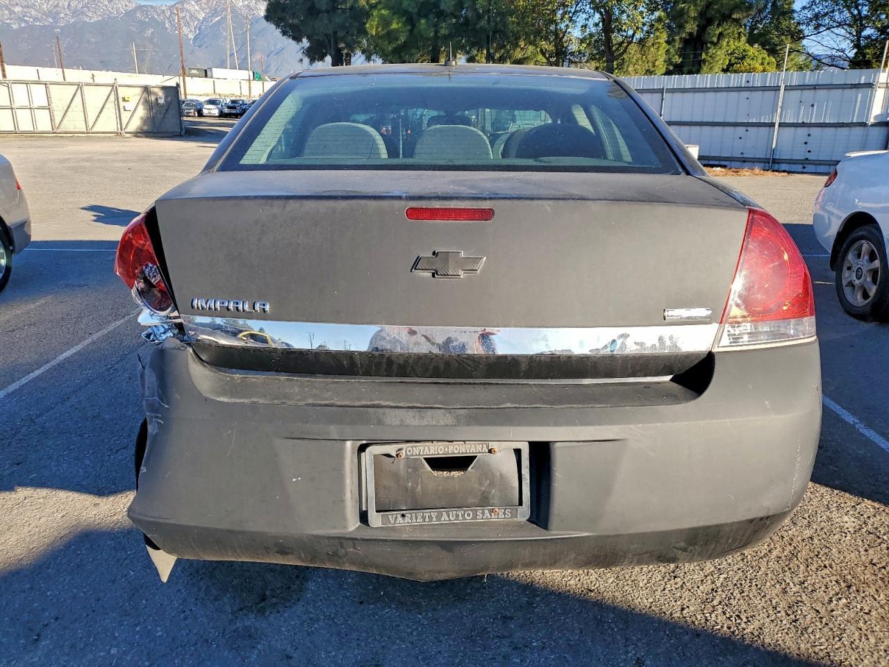 2011 Chevrolet Impala Ls - Image 6