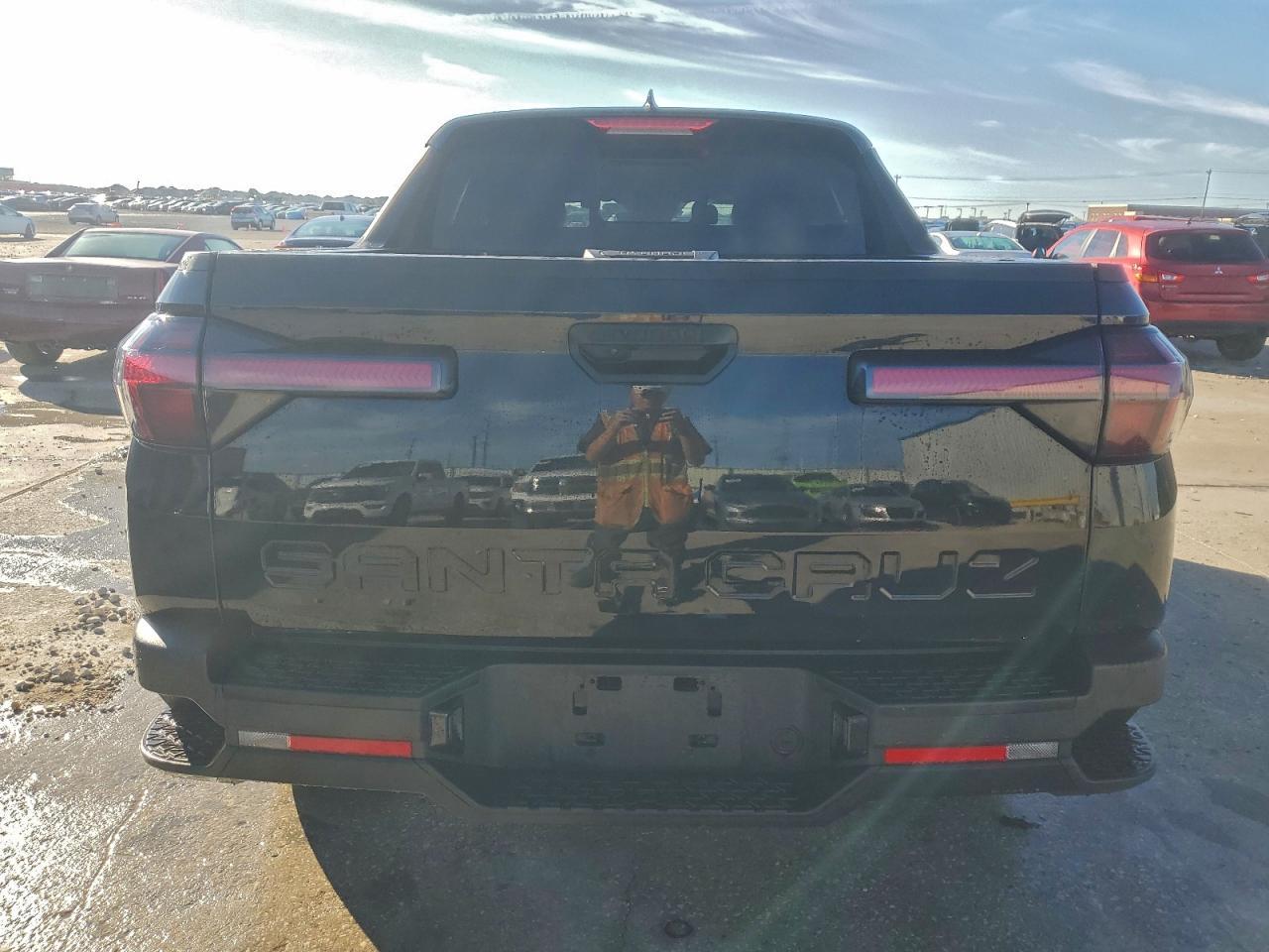 2025 Hyundai Santa Cruz Sel Activity - Image 6