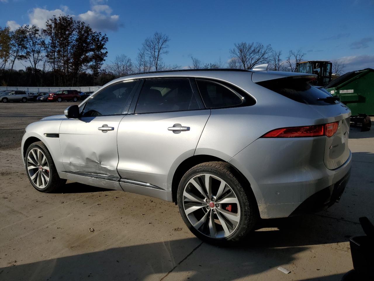 2017 Jaguar F-Pace S - Фото 2