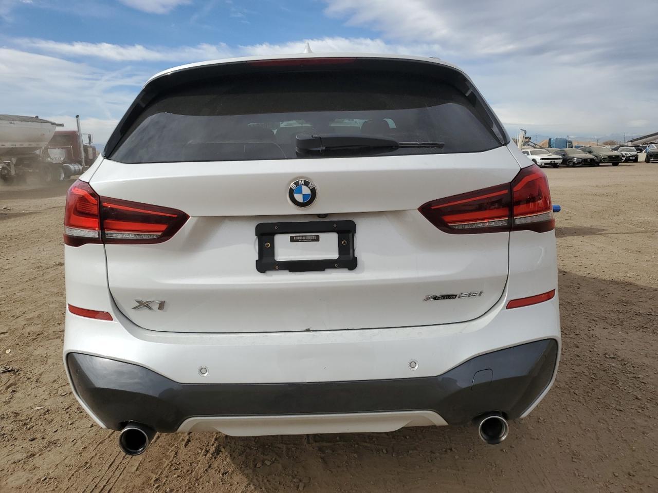 2020 BMW X1 xDrive28I - Фото 6