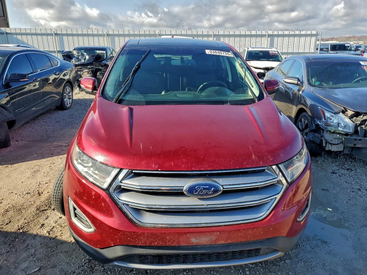 2018 Ford Edge Titanium - Image 5