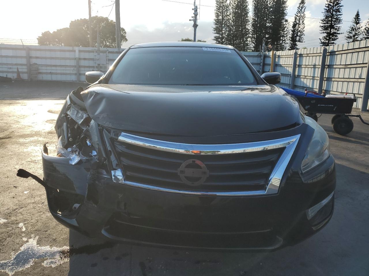 2015 Nissan Altima 2.5 - Фото 5