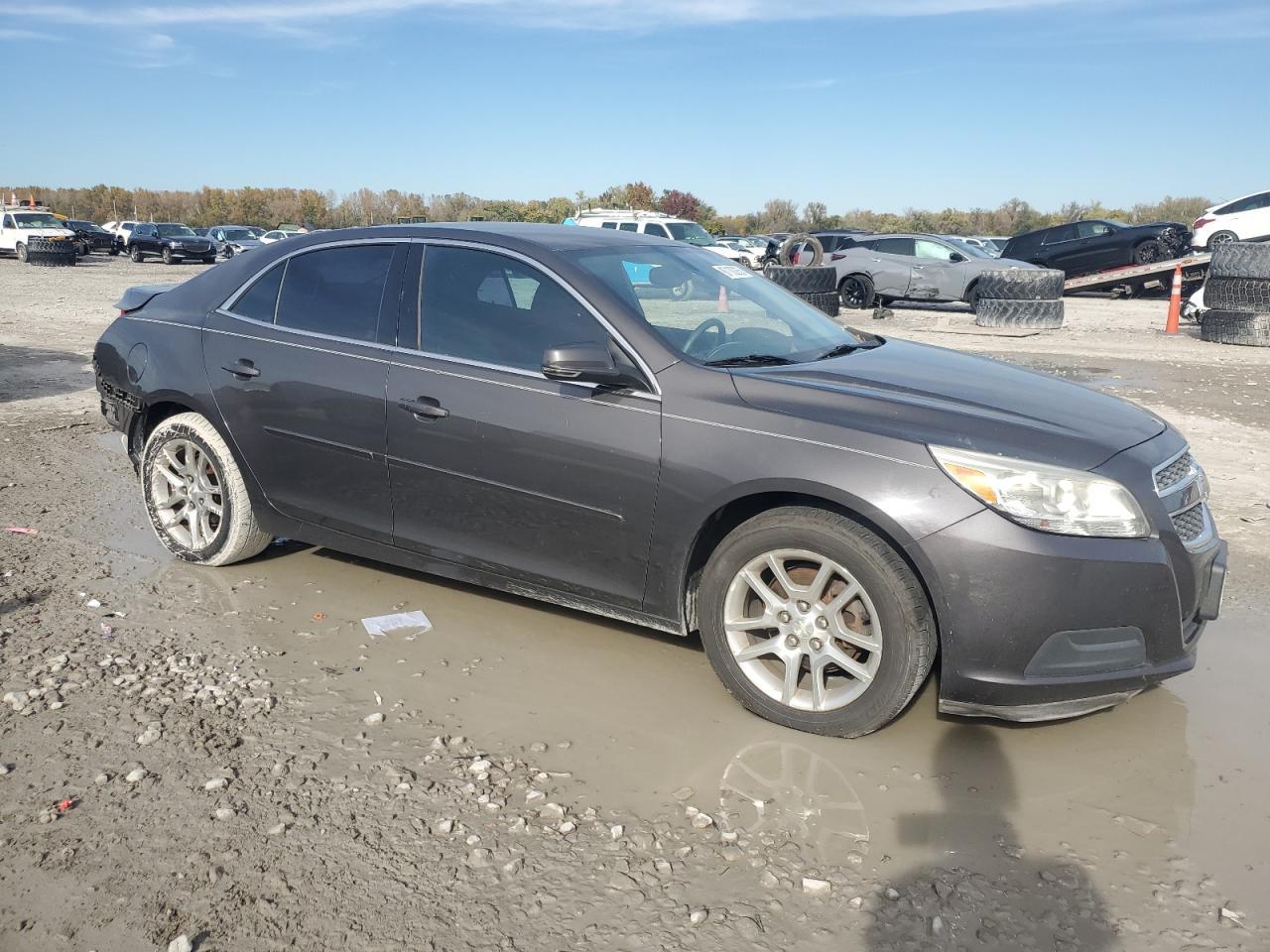 2013 Chevrolet Malibu 1Lt - Фото 4