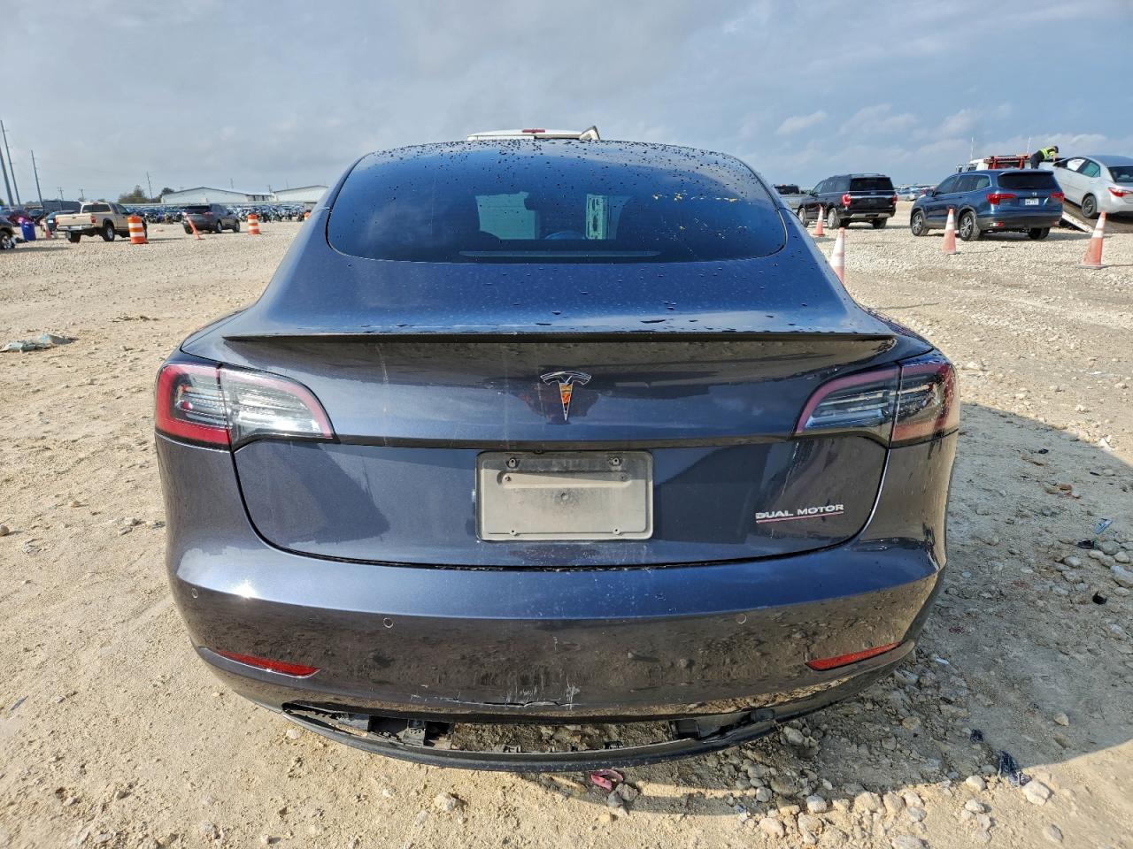 2021 Tesla 3 - Фото 6