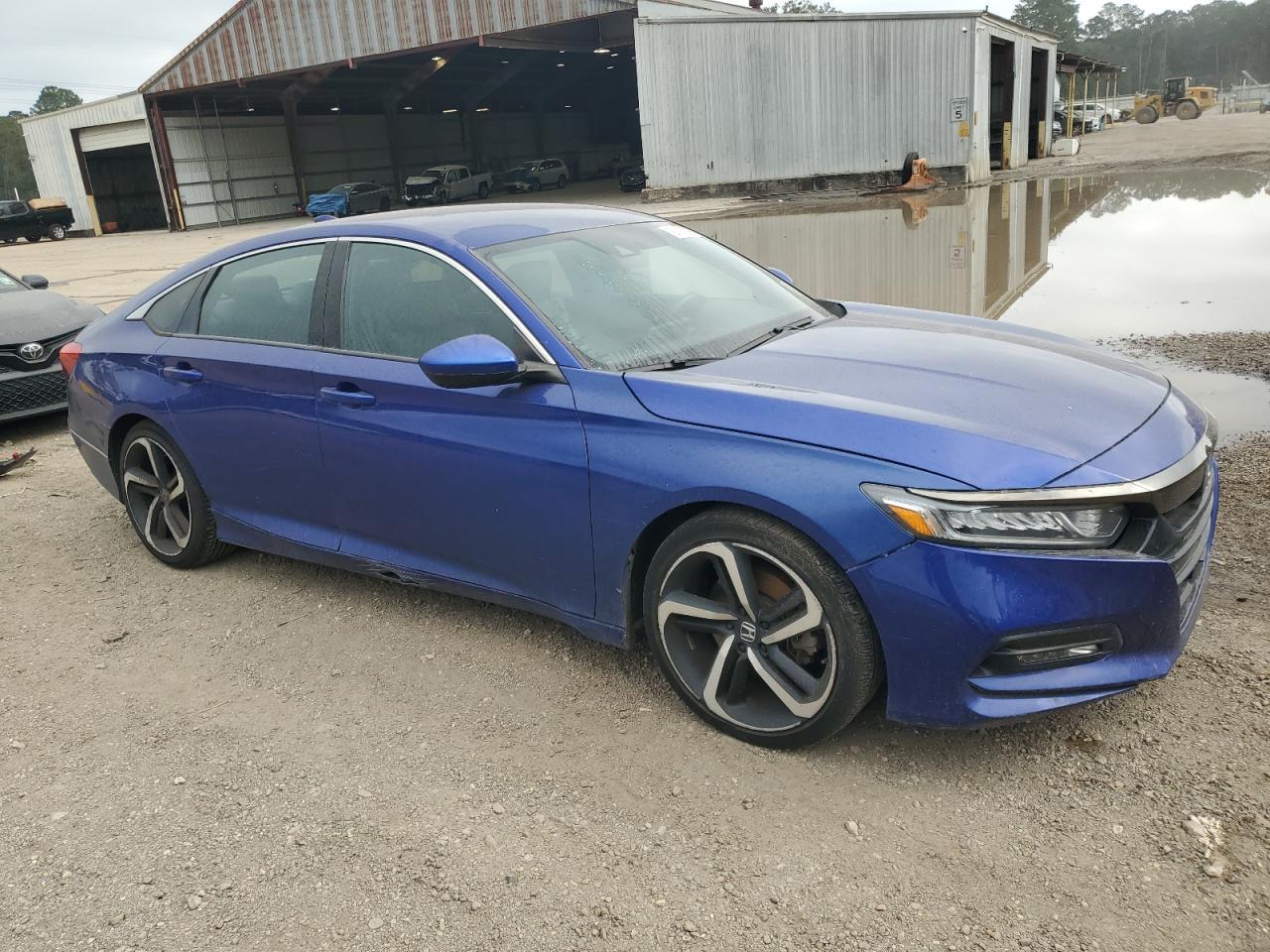 2020 Honda Accord Sport - Image 4