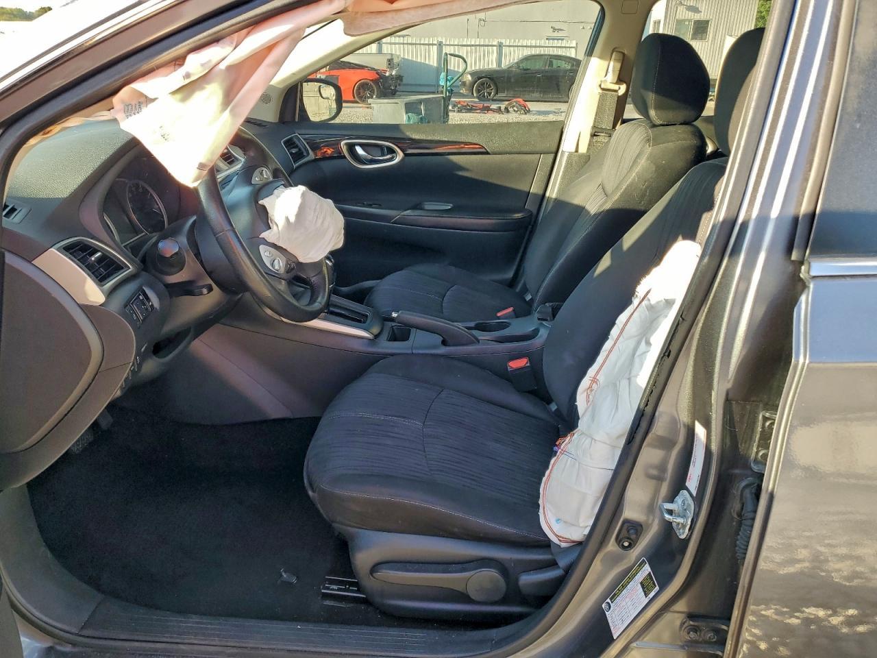 2018 Nissan Sentra S - Image 7