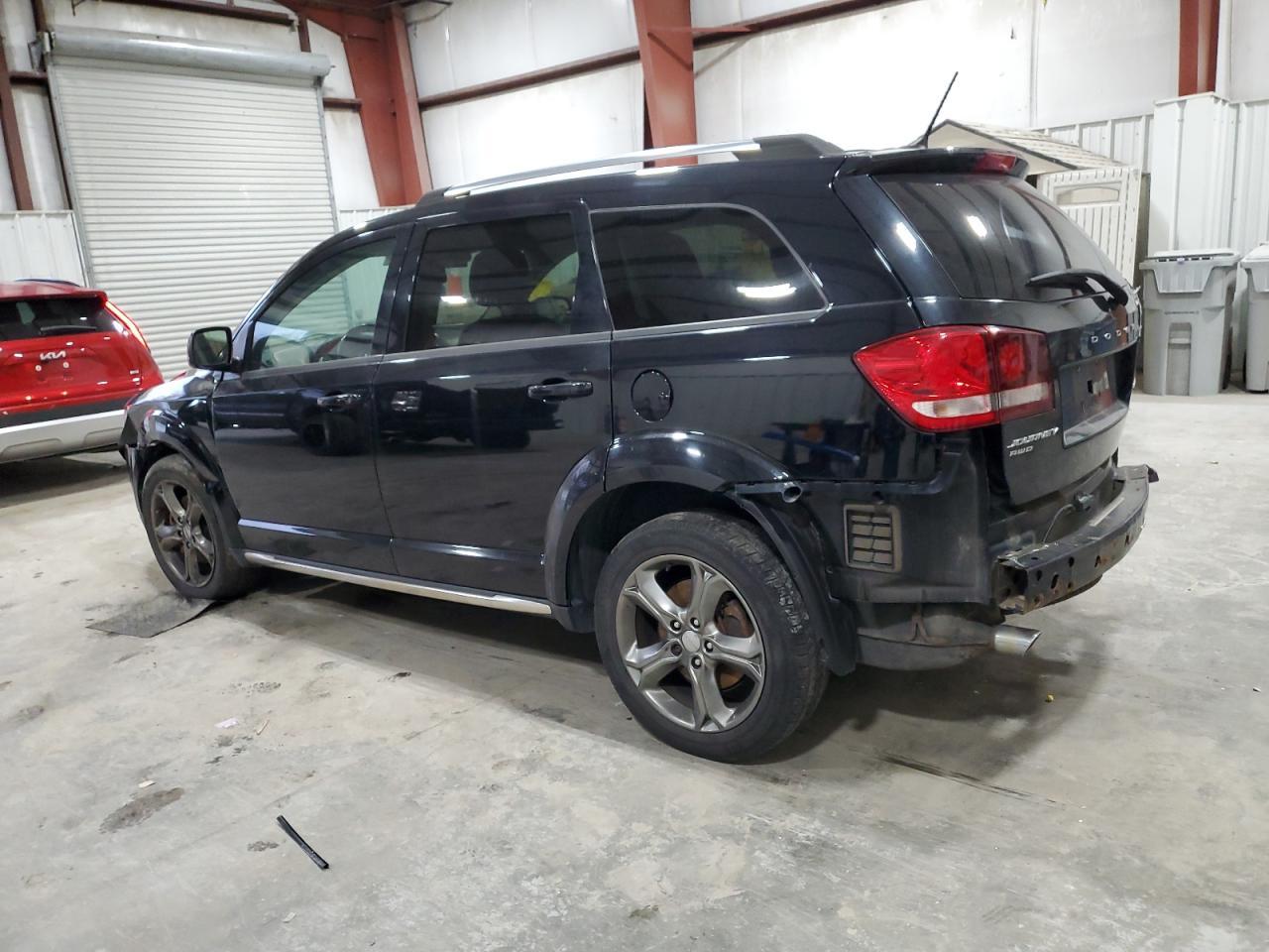 2016 Dodge Journey Crossroad - Image 2