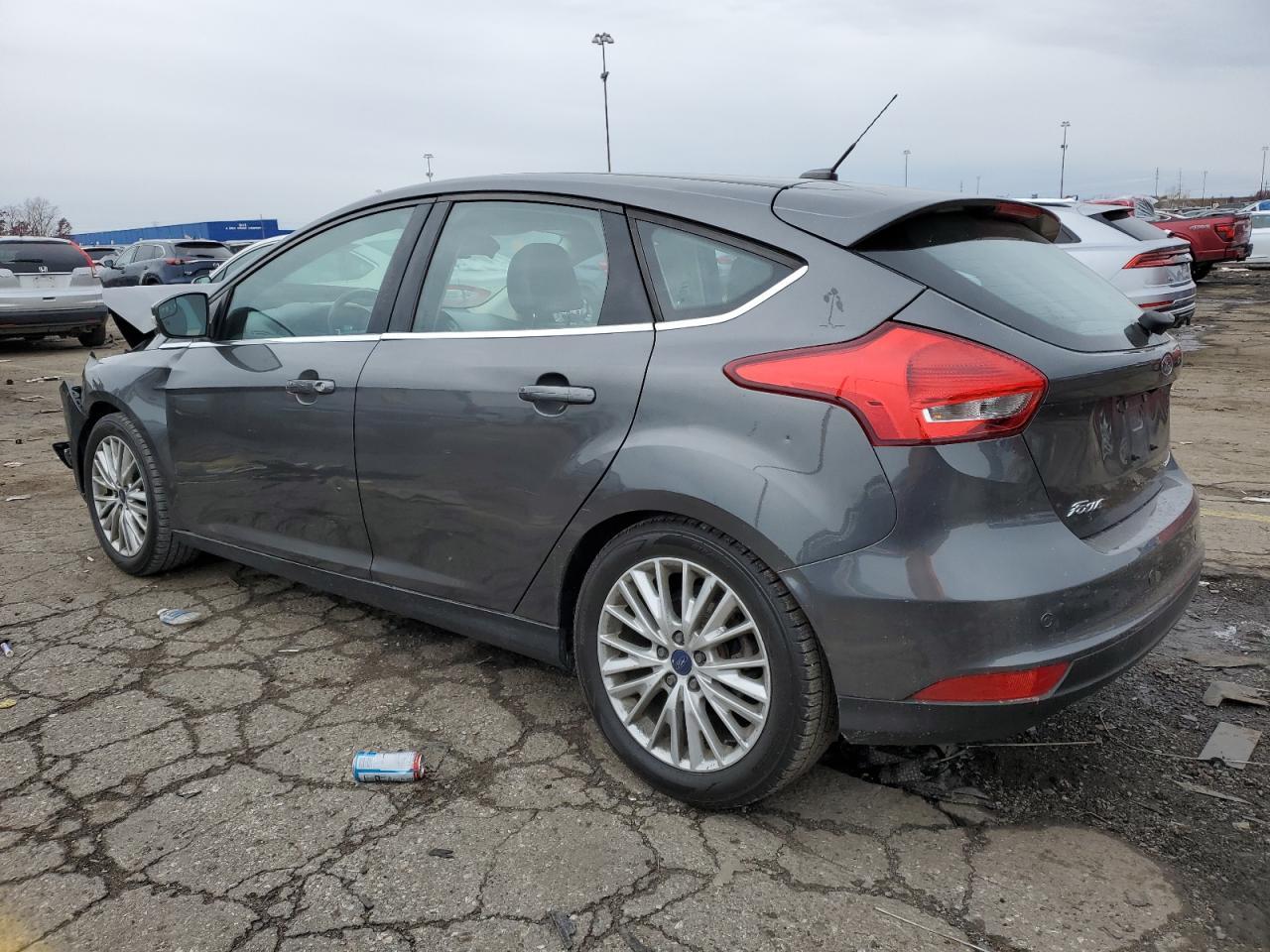 2016 Ford Focus Titanium - Image 2