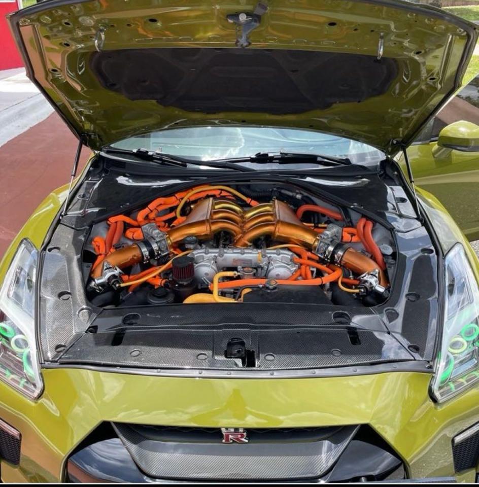 2014 Nissan Gt-R Premium - Image 7