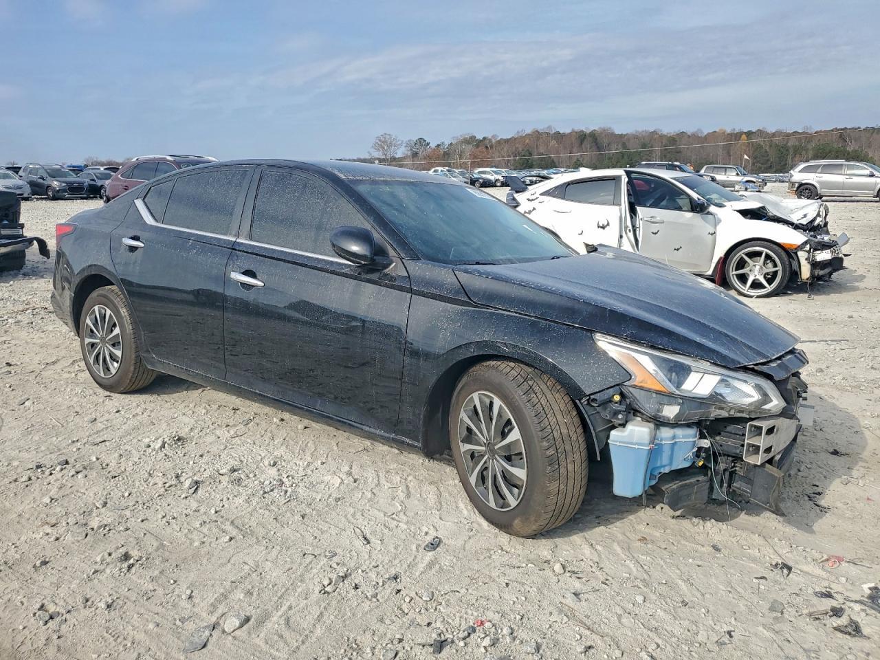 2020 Nissan Altima S - Фото 4