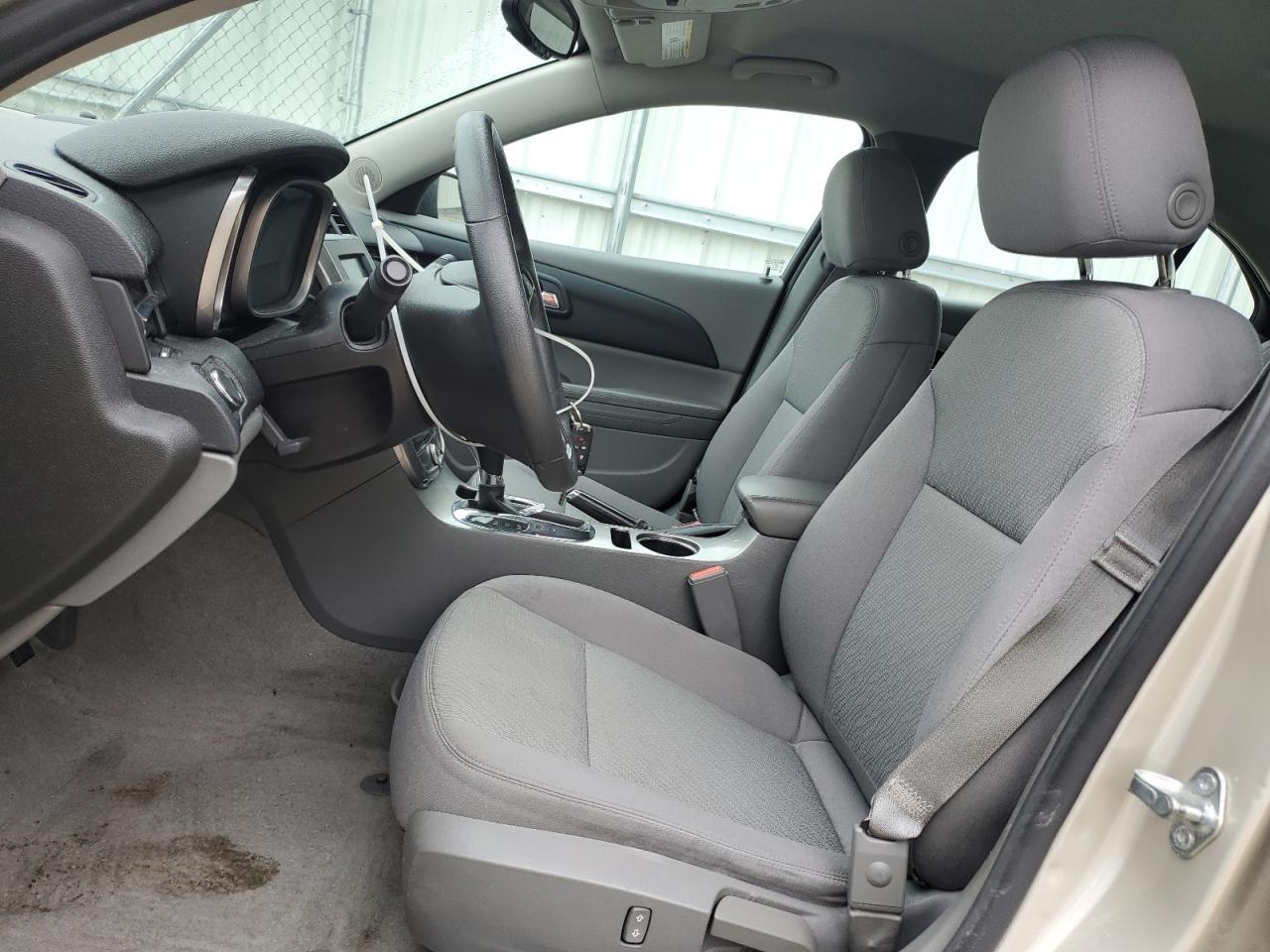 2014 Chevrolet Malibu Ls - Image 7