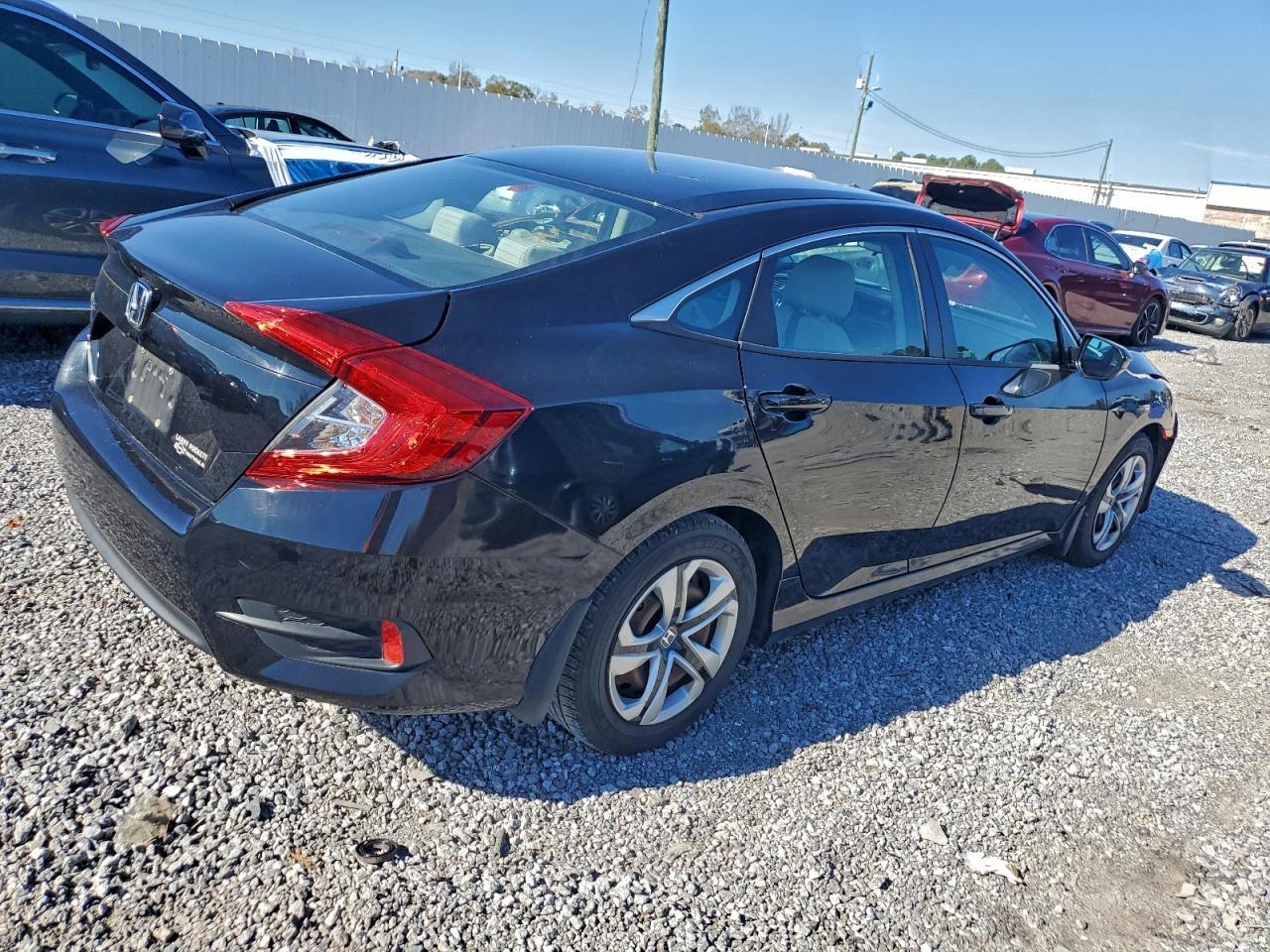 2018 Honda Civic Lx - Image 3